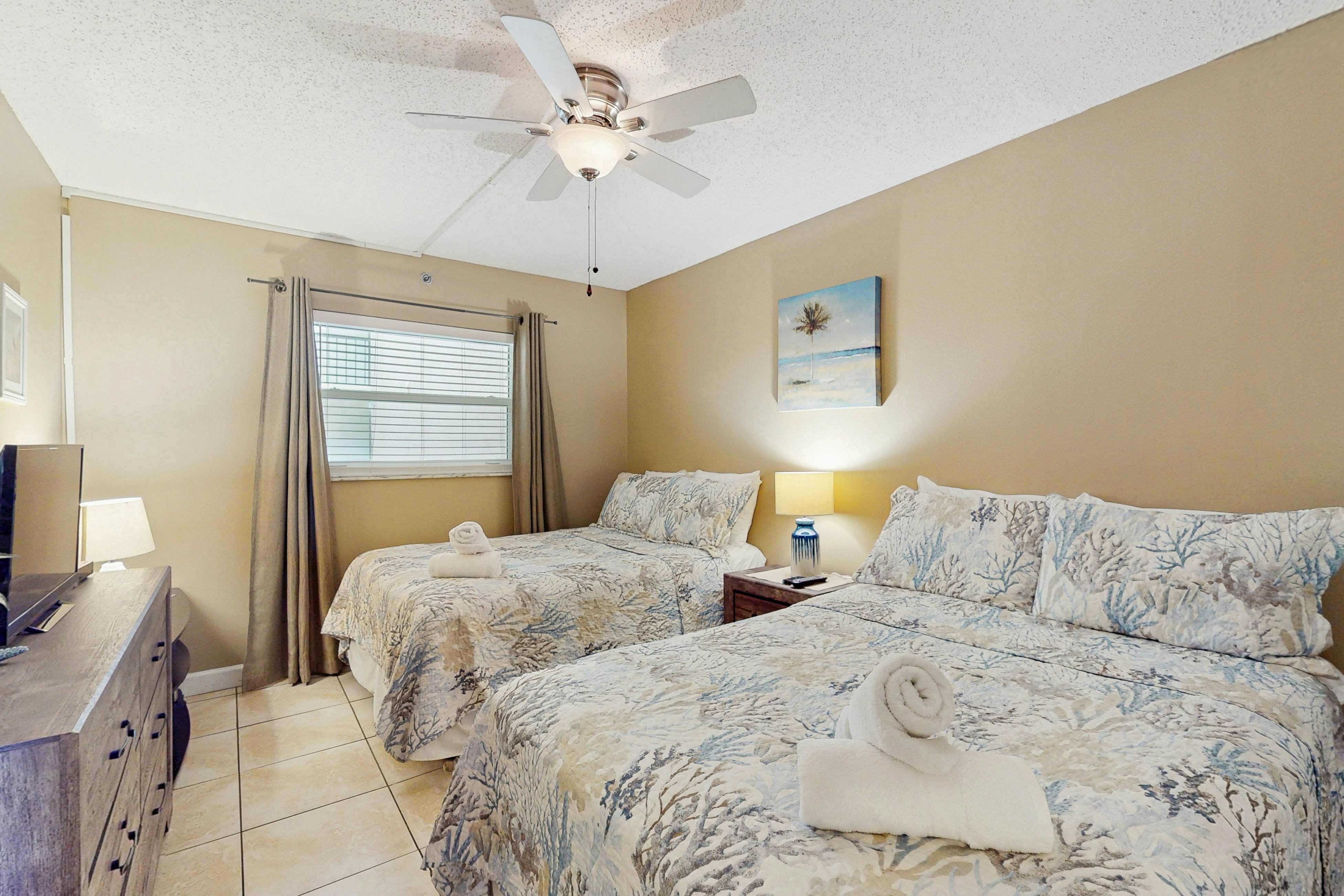 Water-view condo with heated Gulf-front- private balcony & central AC