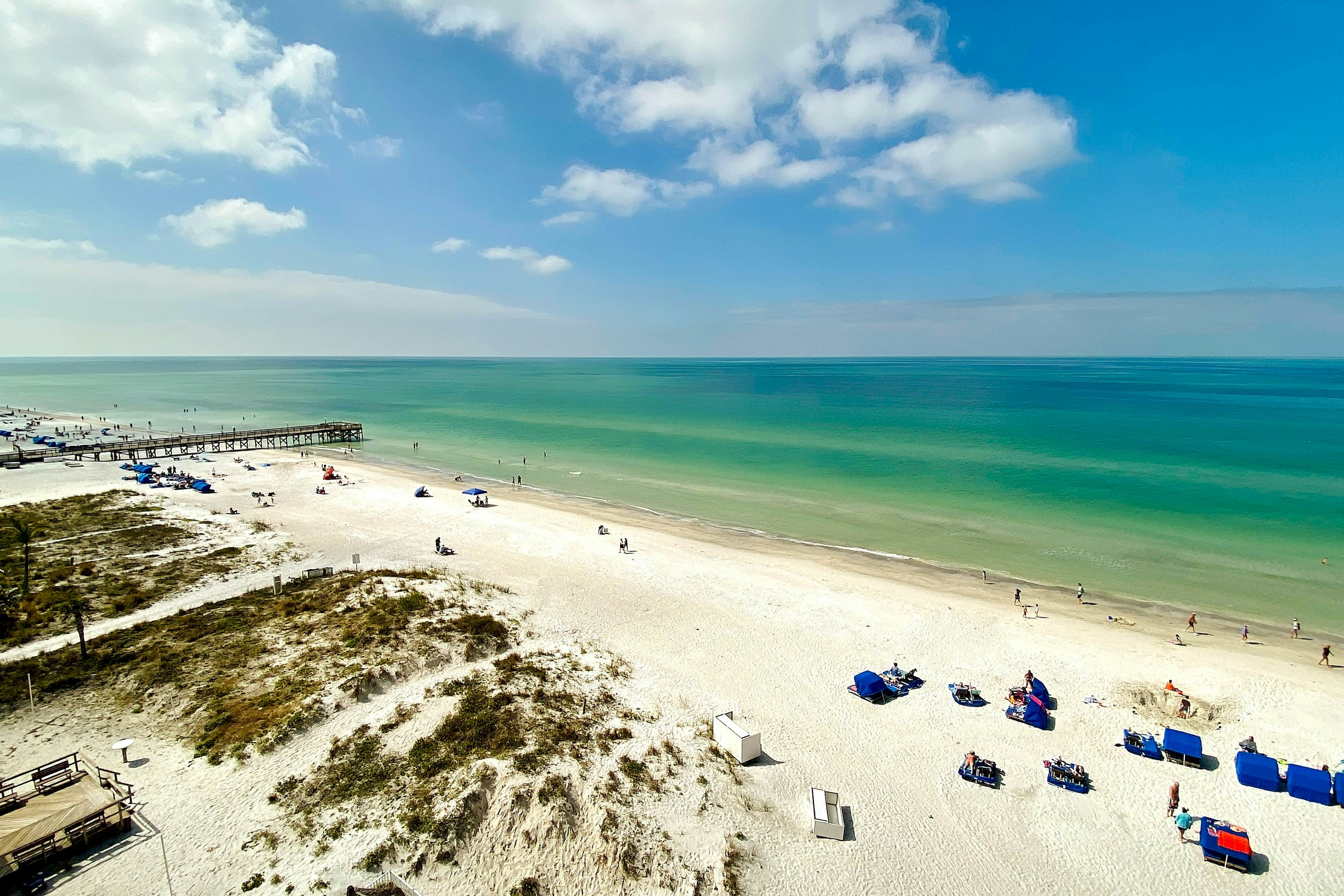 Water-view condo with heated Gulf-front- private balcony & central AC