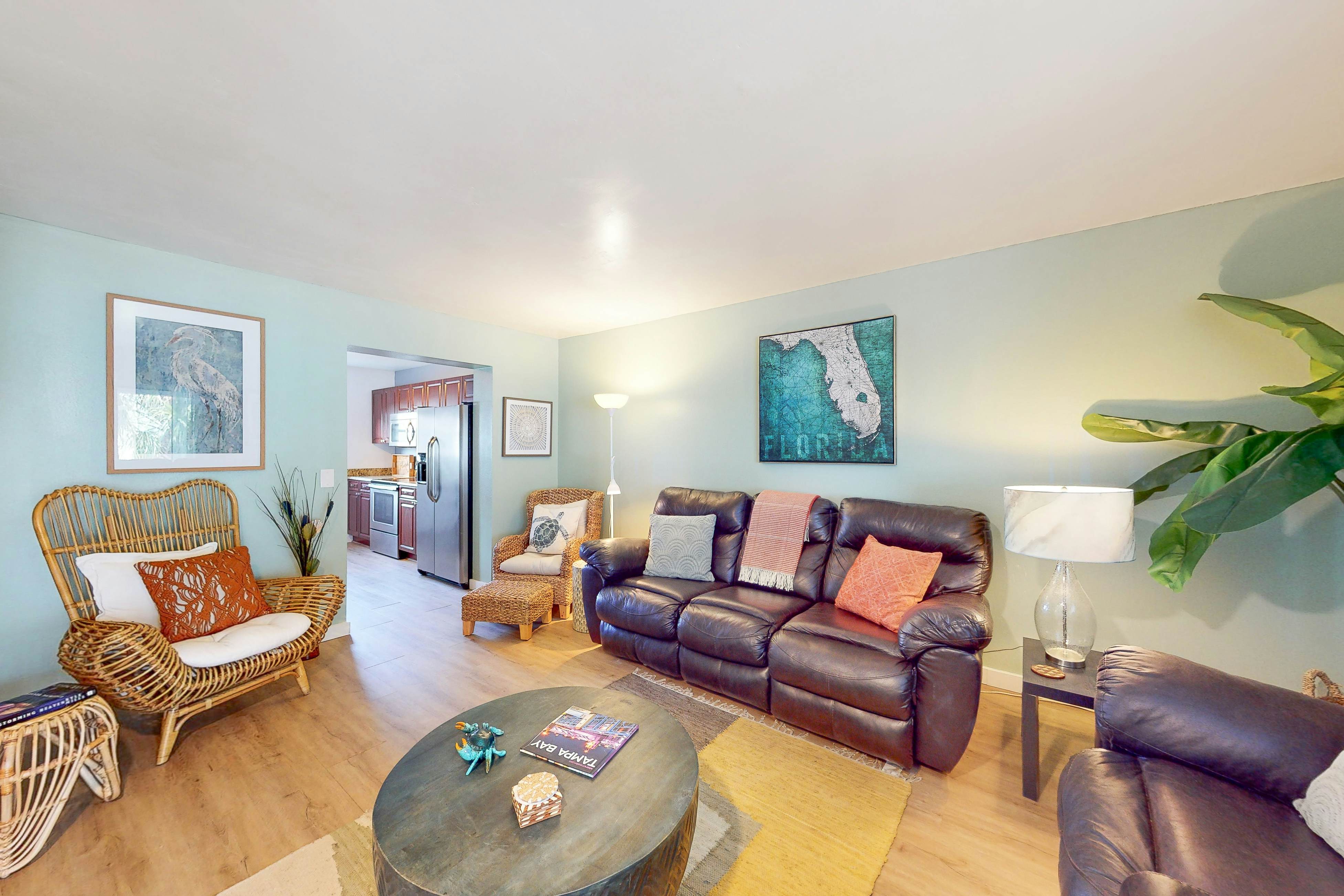 Lovely waterfront townhouse with pool, fast WiFi, central AC, & washer/dryer