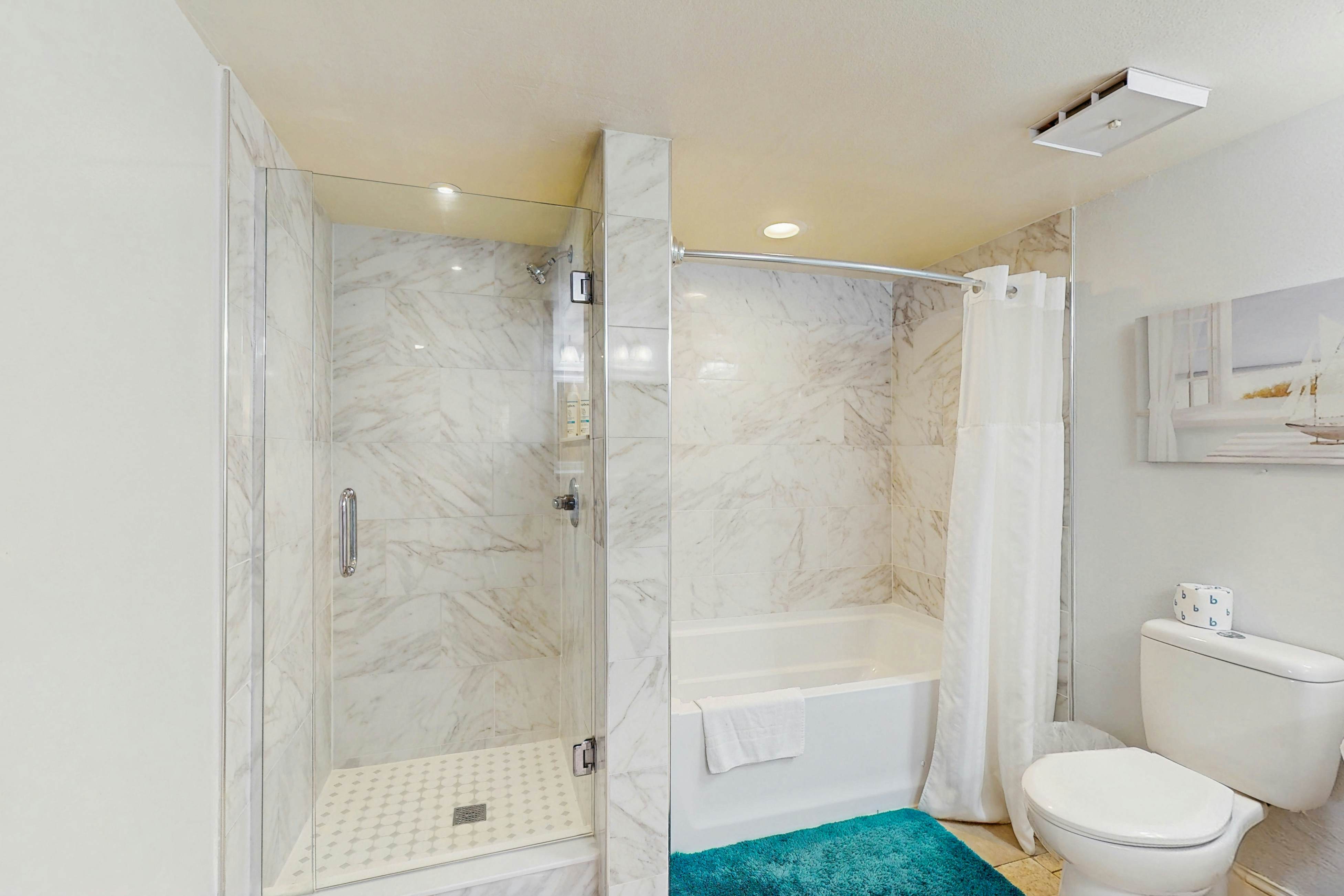 Charming condo with gorgeous Gulf views & beachfront heated pool & spa