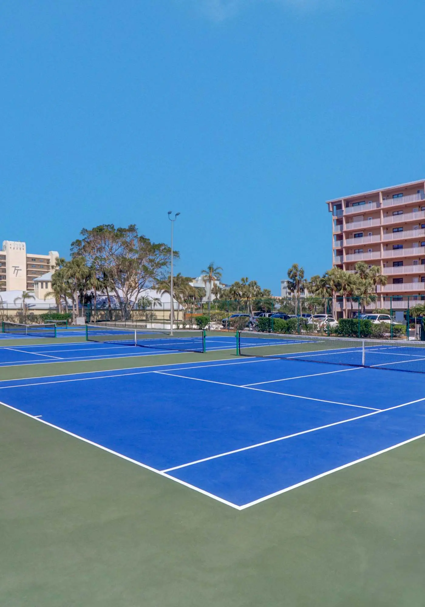 Elegant condo with water view near beach pool and hot tub fast WiFi and AC