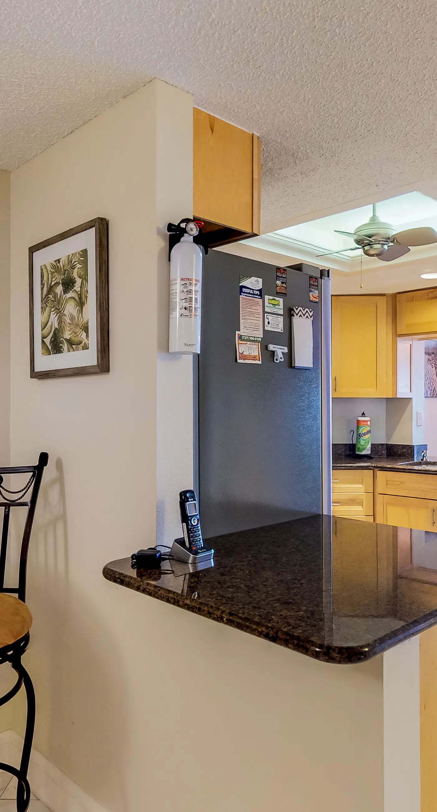 Sunny beachfront condo with pool access to beach attractions