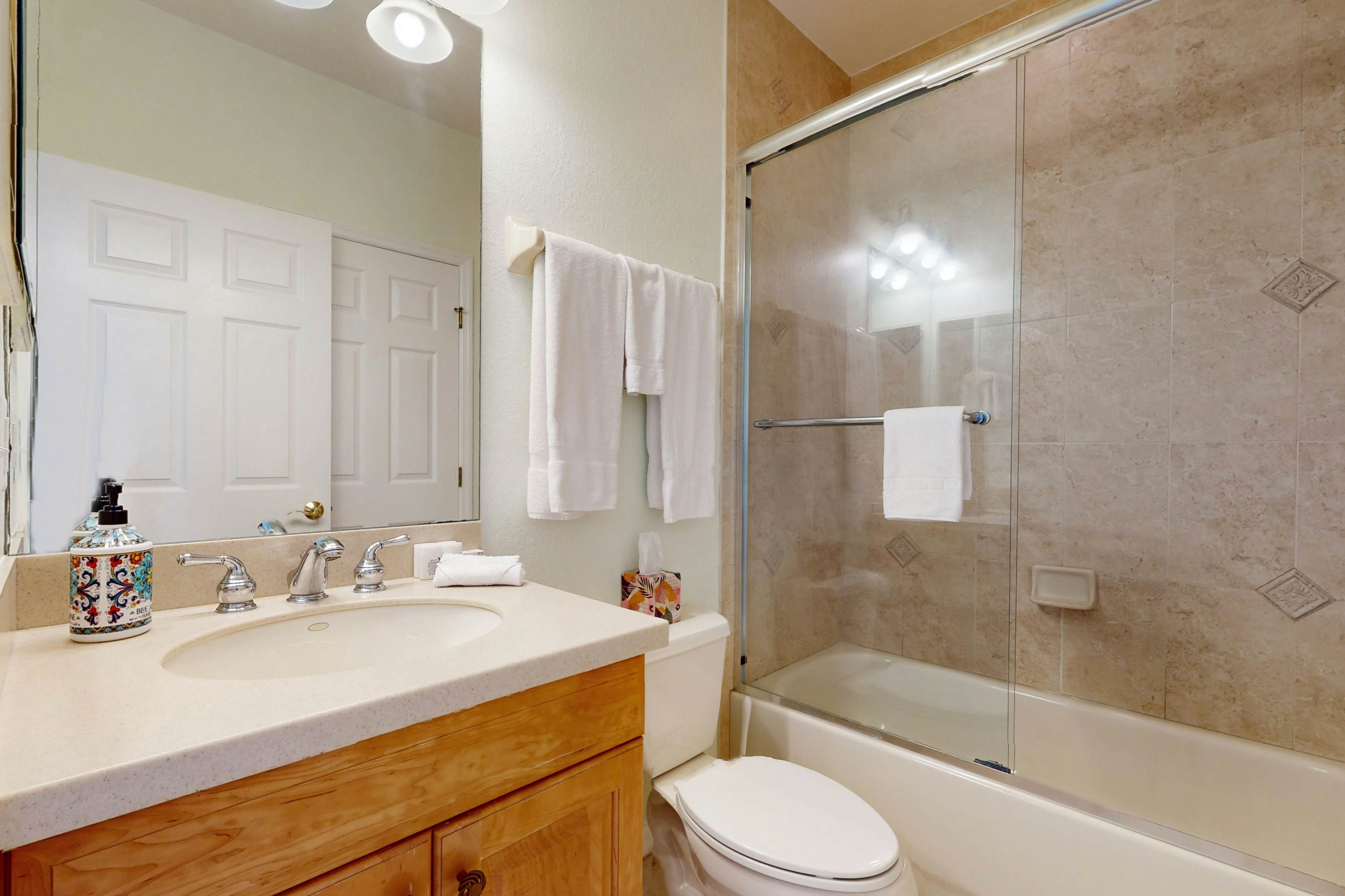 Gulf-front townhome right on the beach with pool & balcony - snowbird-friendly