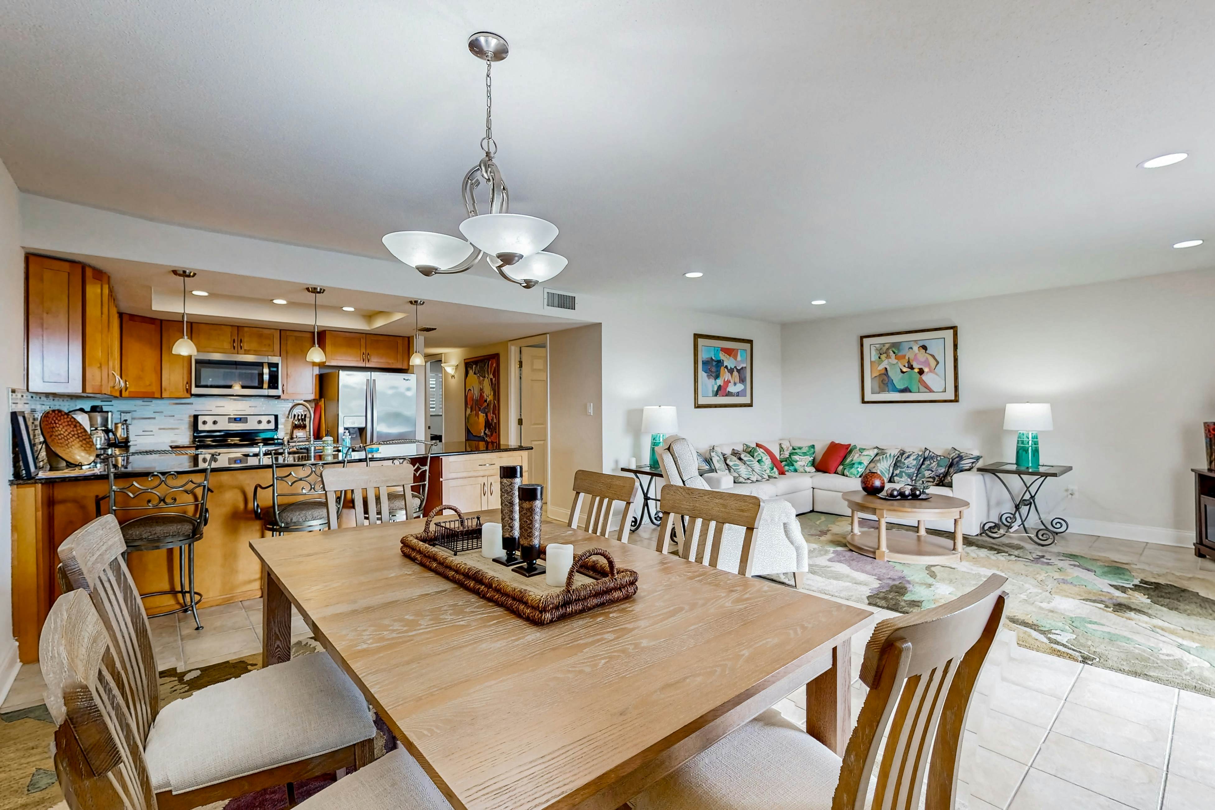 Family-Friendly Condo w/Balcony, Shared Grills, Outdoor Pool, Fast WiFi, & Views