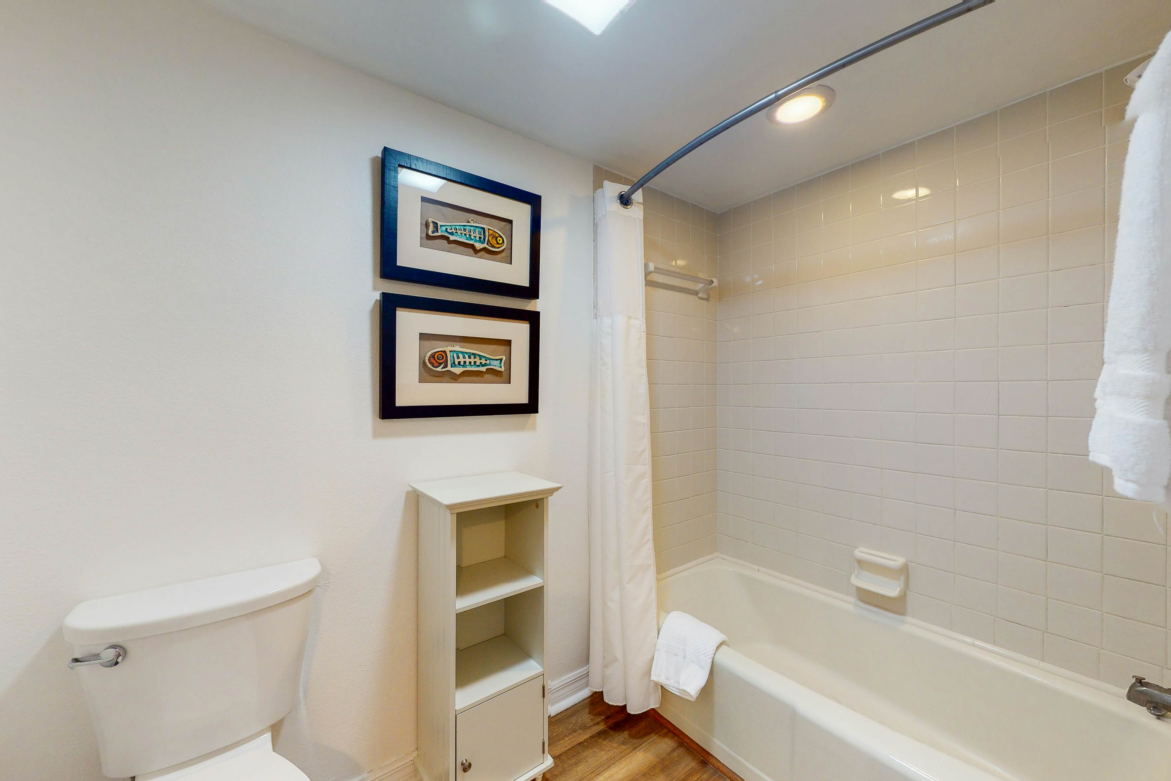 Beach condo with amazing views, heated pool, hot tub, central AC & W/D