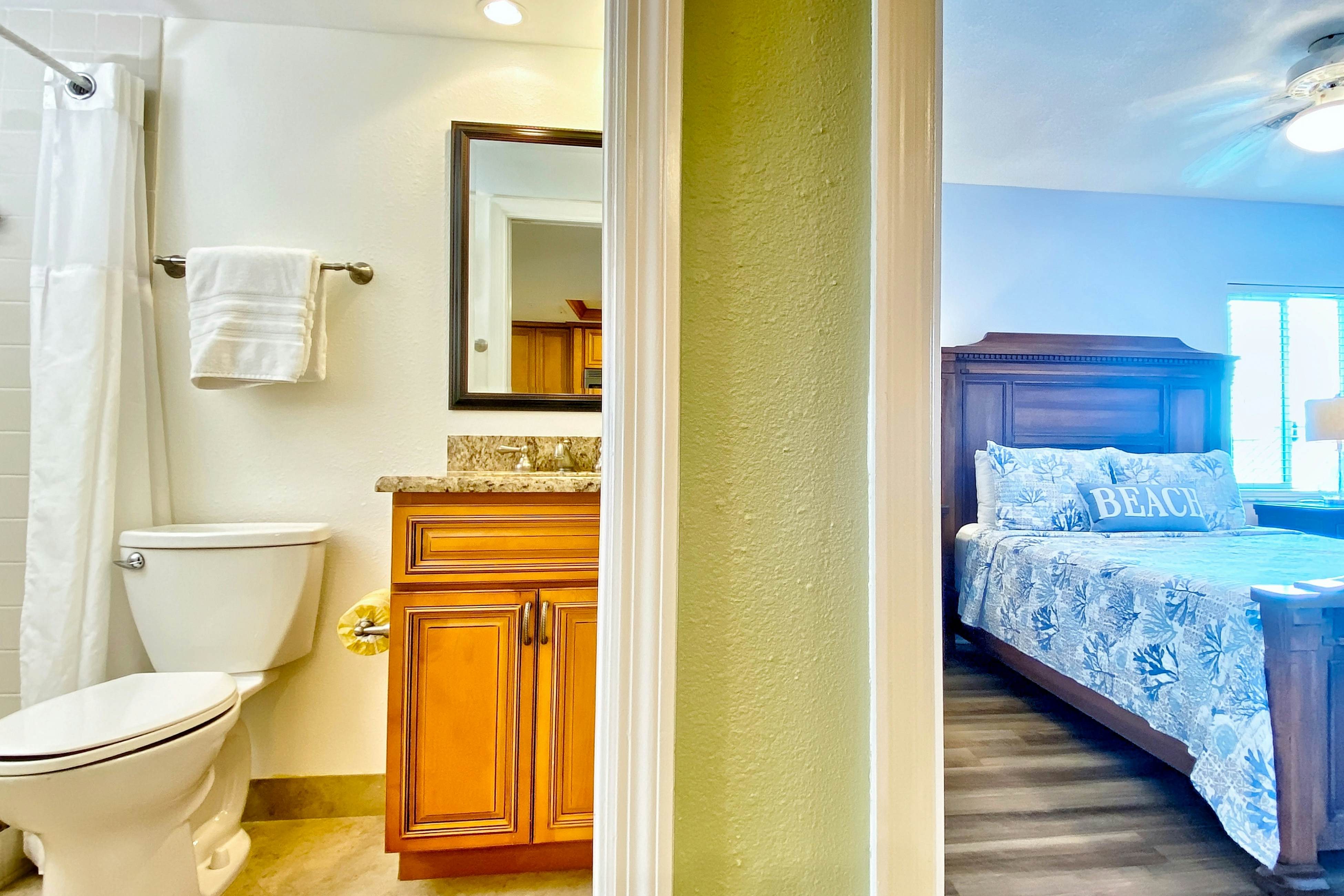 Water-view getaway with heated pool, hot tub, central AC & W/D - snowbird-friendly