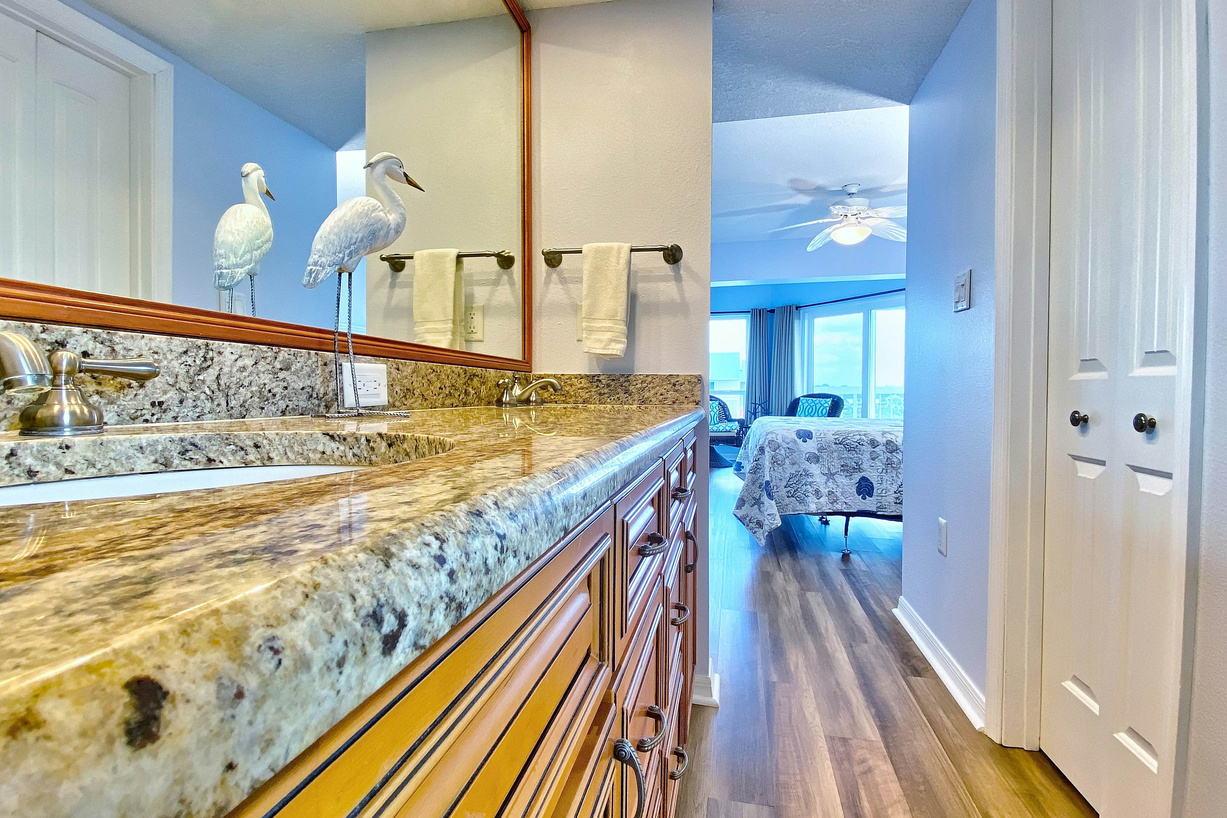 Water-view getaway with heated pool, hot tub, central AC & W/D - snowbird-friendly