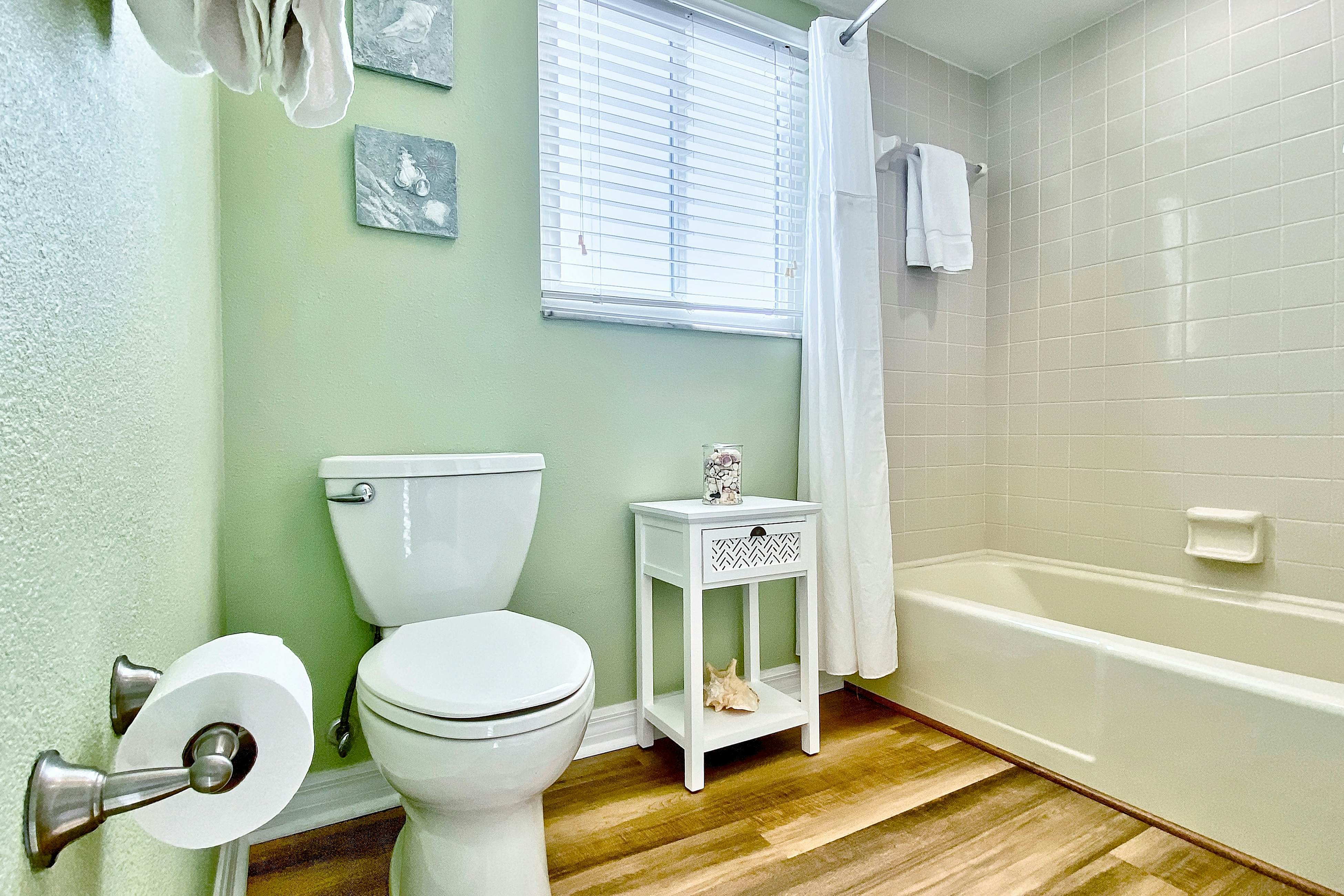 Water-view getaway with heated pool, hot tub, central AC & W/D - snowbird-friendly