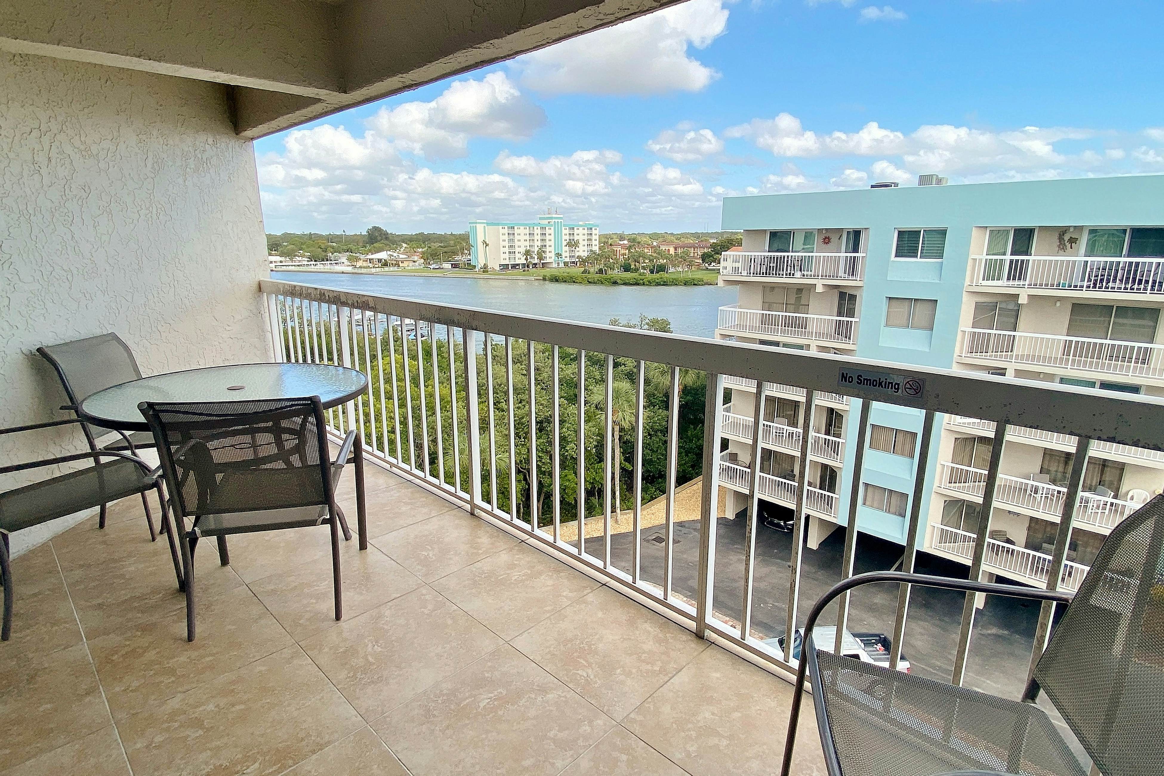 Water-view getaway with heated pool, hot tub, central AC & W/D - snowbird-friendly