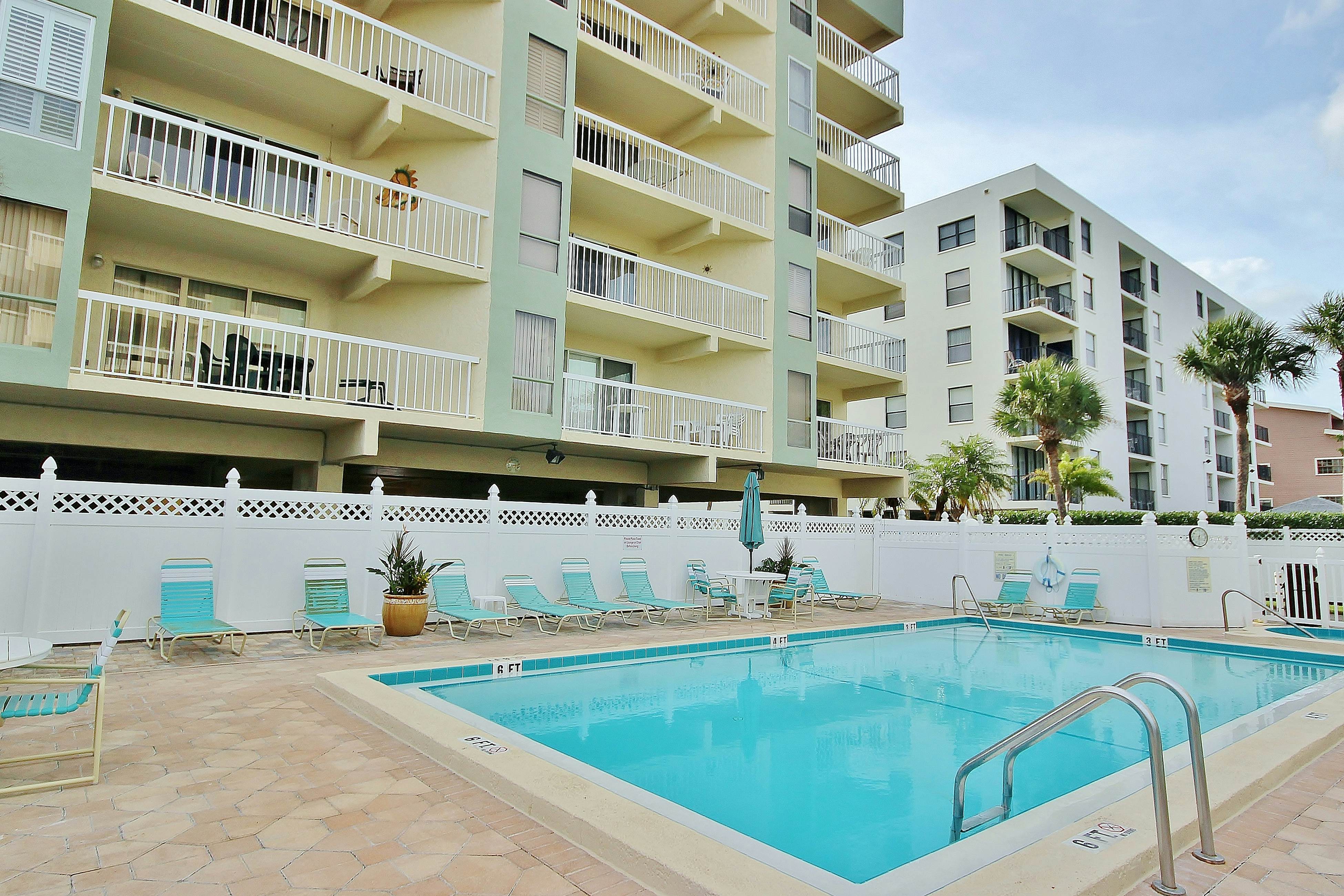 Water-view getaway with heated pool, hot tub, central AC & W/D - snowbird-friendly