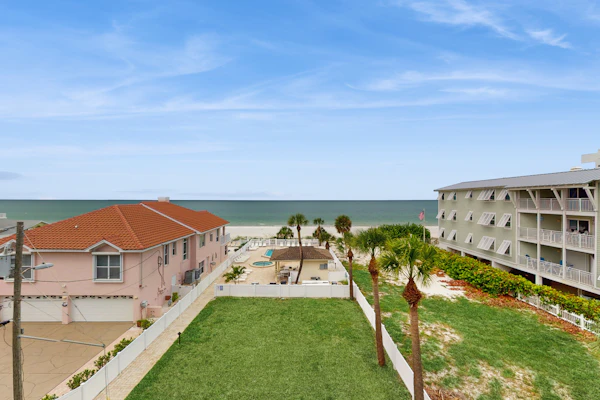 Sand Castle condo with Gulf view balcony heated pool hot tub and beach access