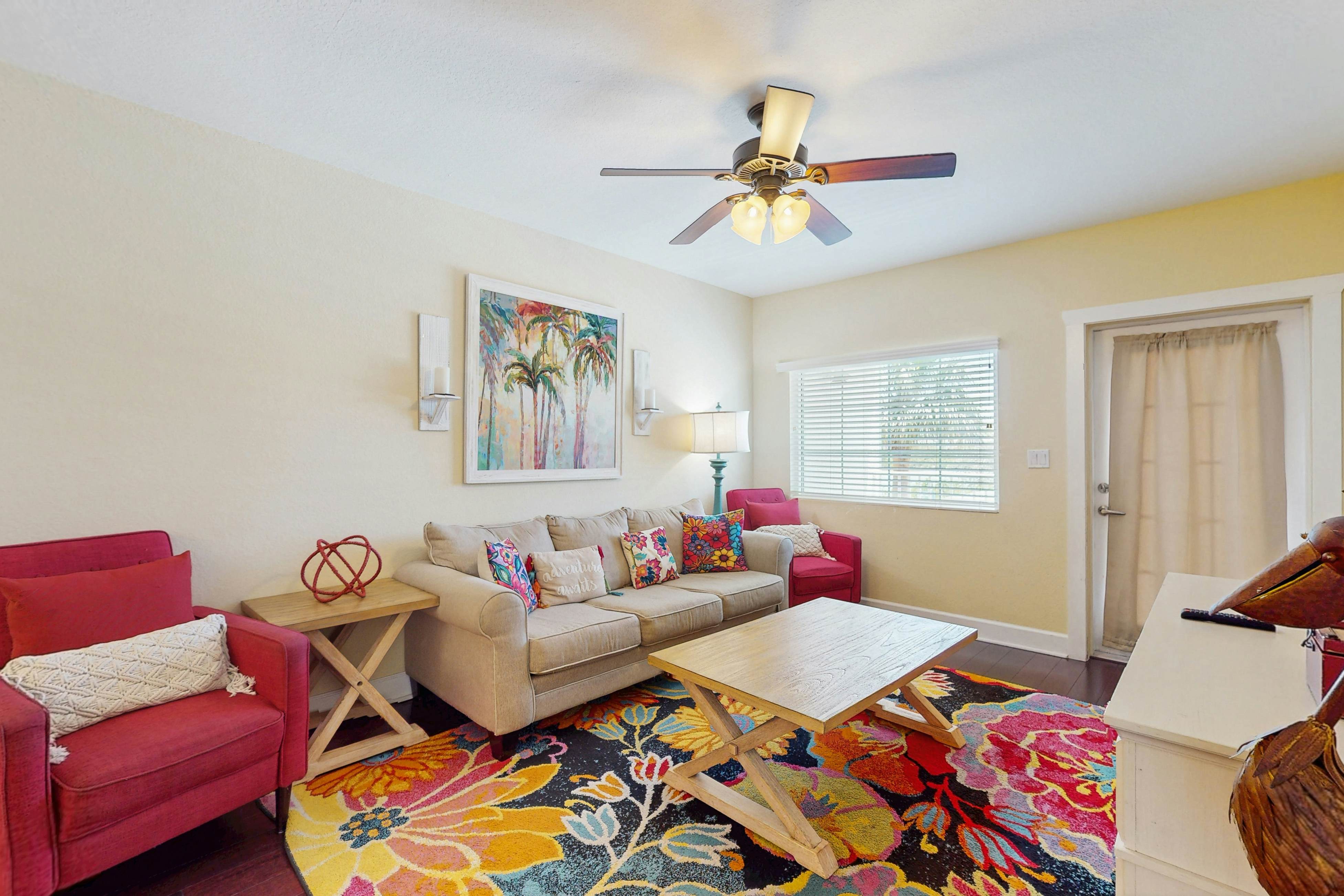 Stylish, snowbird-friendly condo near the beach with AC & W/D - dog-friendly