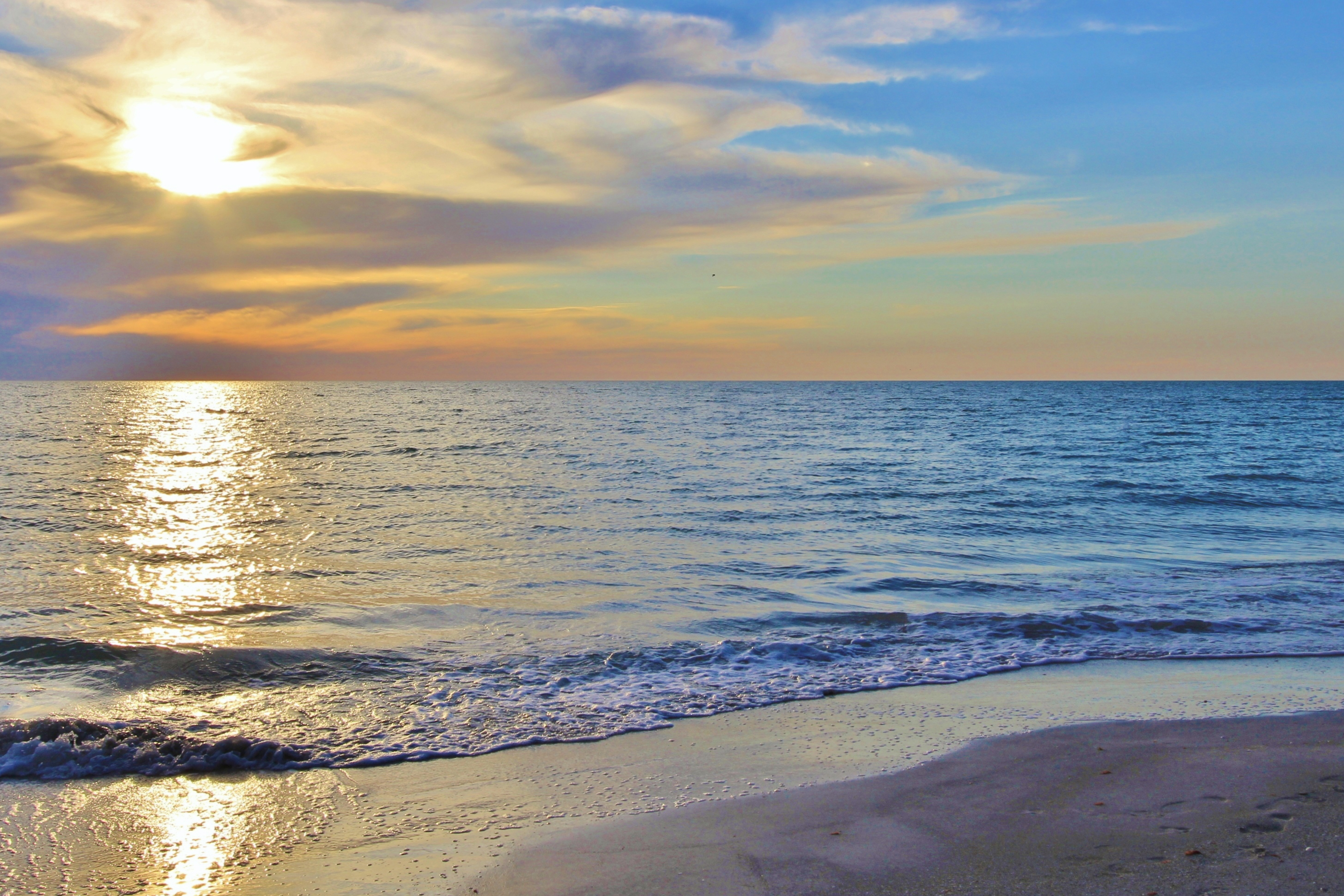 Pristine condo with sweeping Gulf views pool sauna and tennis