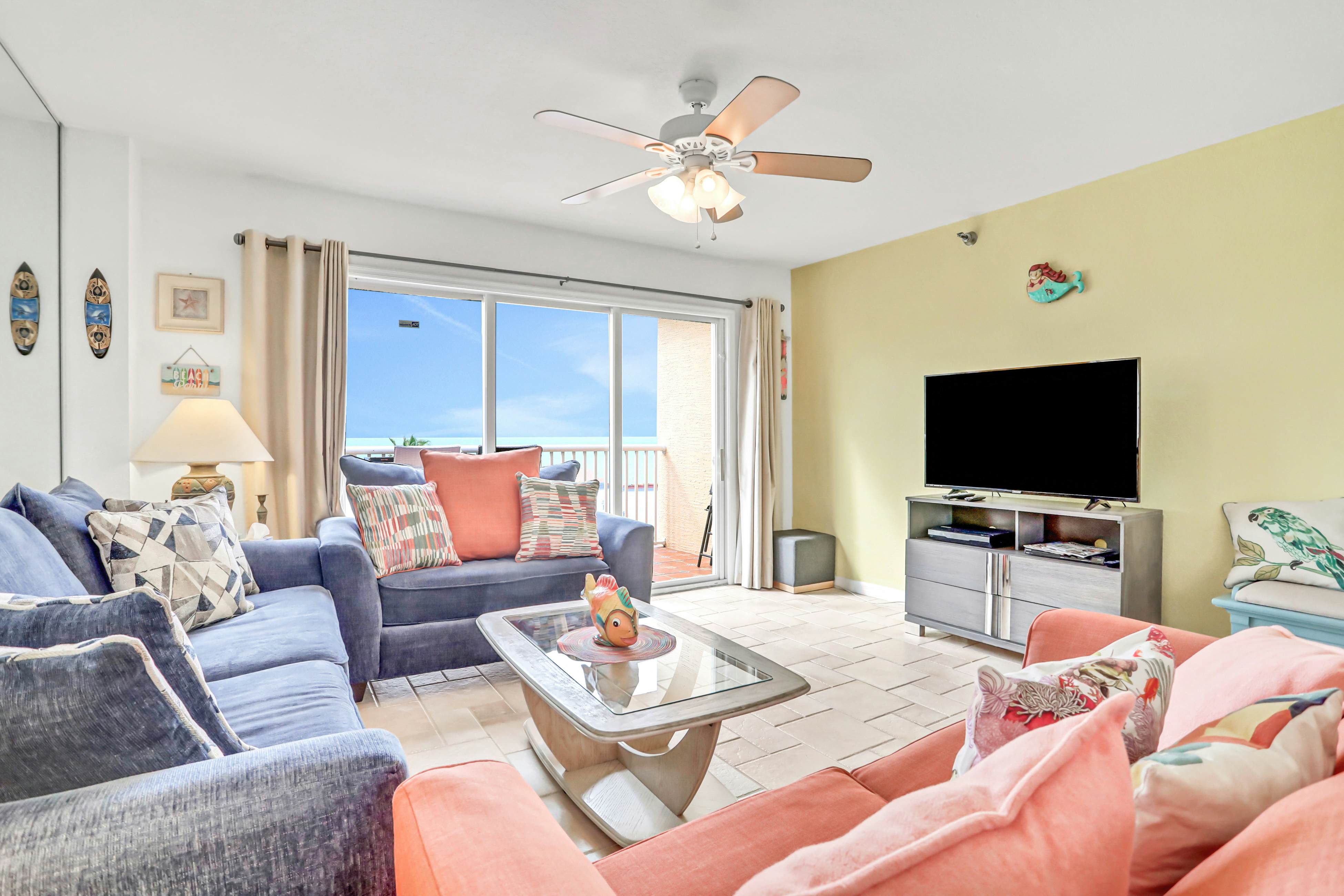 Blissful condo with pool - Gulf-view balcony, private W/D & central AC