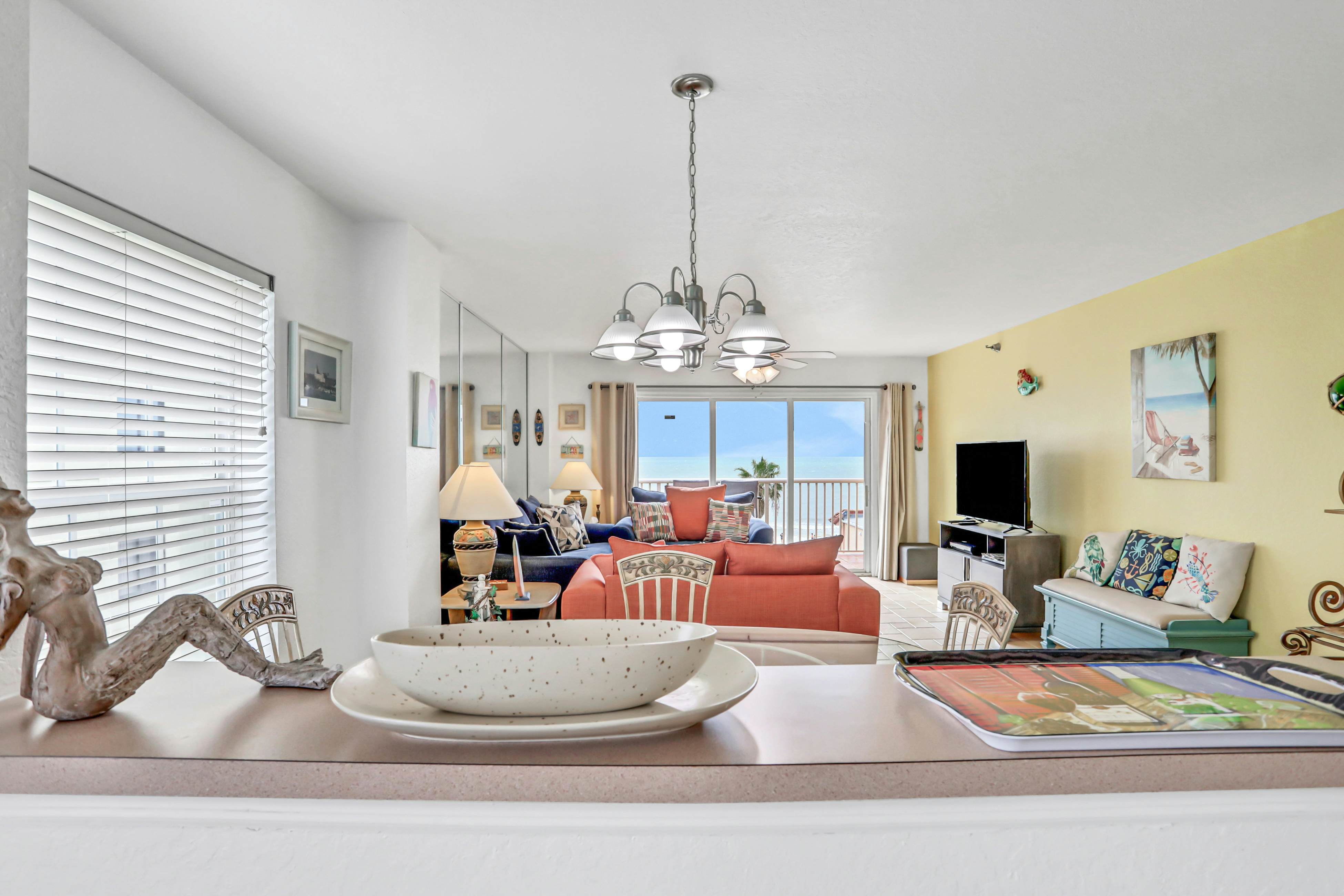 Blissful condo with pool - Gulf-view balcony, private W/D & central AC