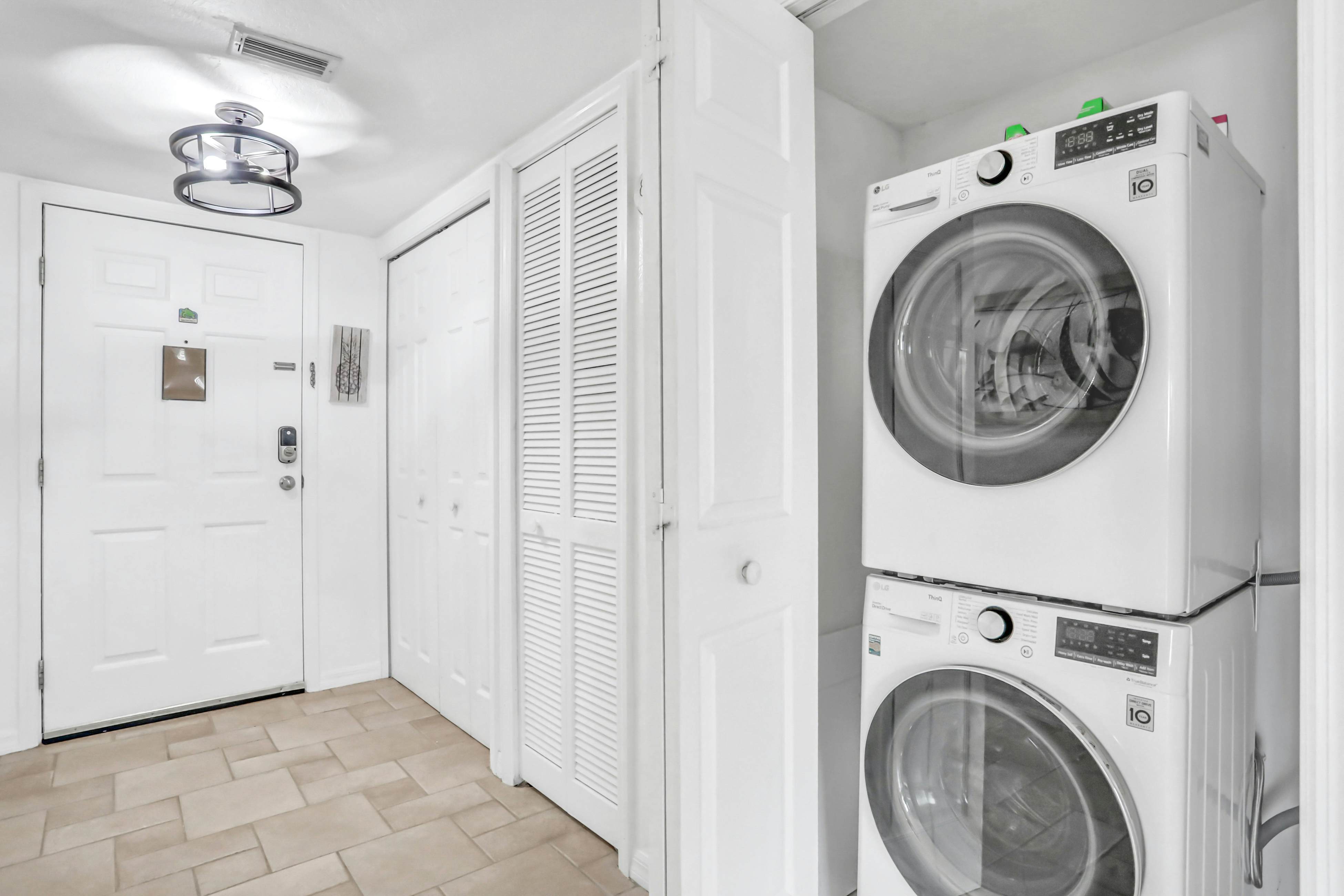 Blissful condo with pool - Gulf-view balcony, private W/D & central AC