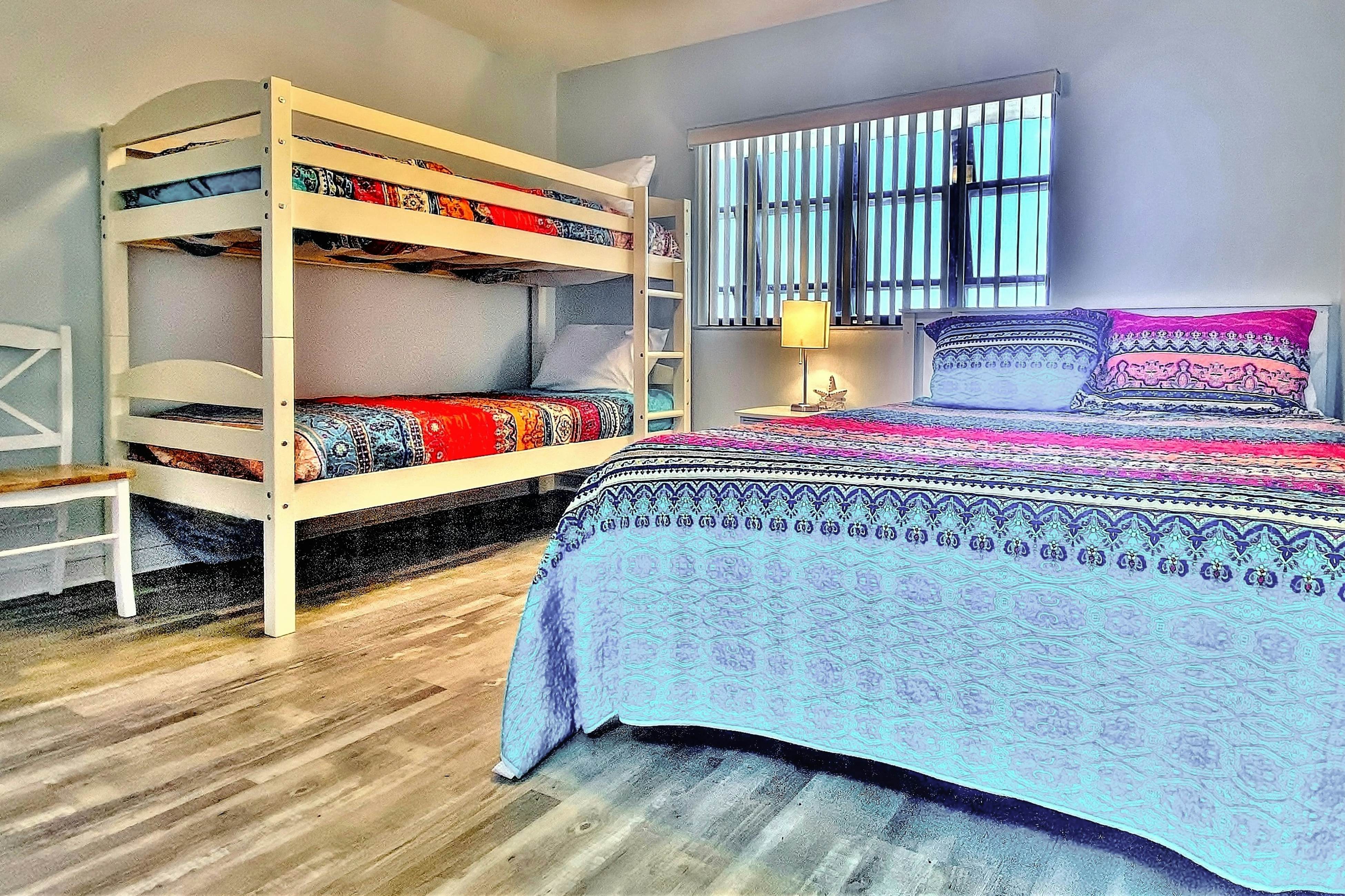 Coastal condo with unbeatable beachfront views - pool & beach access