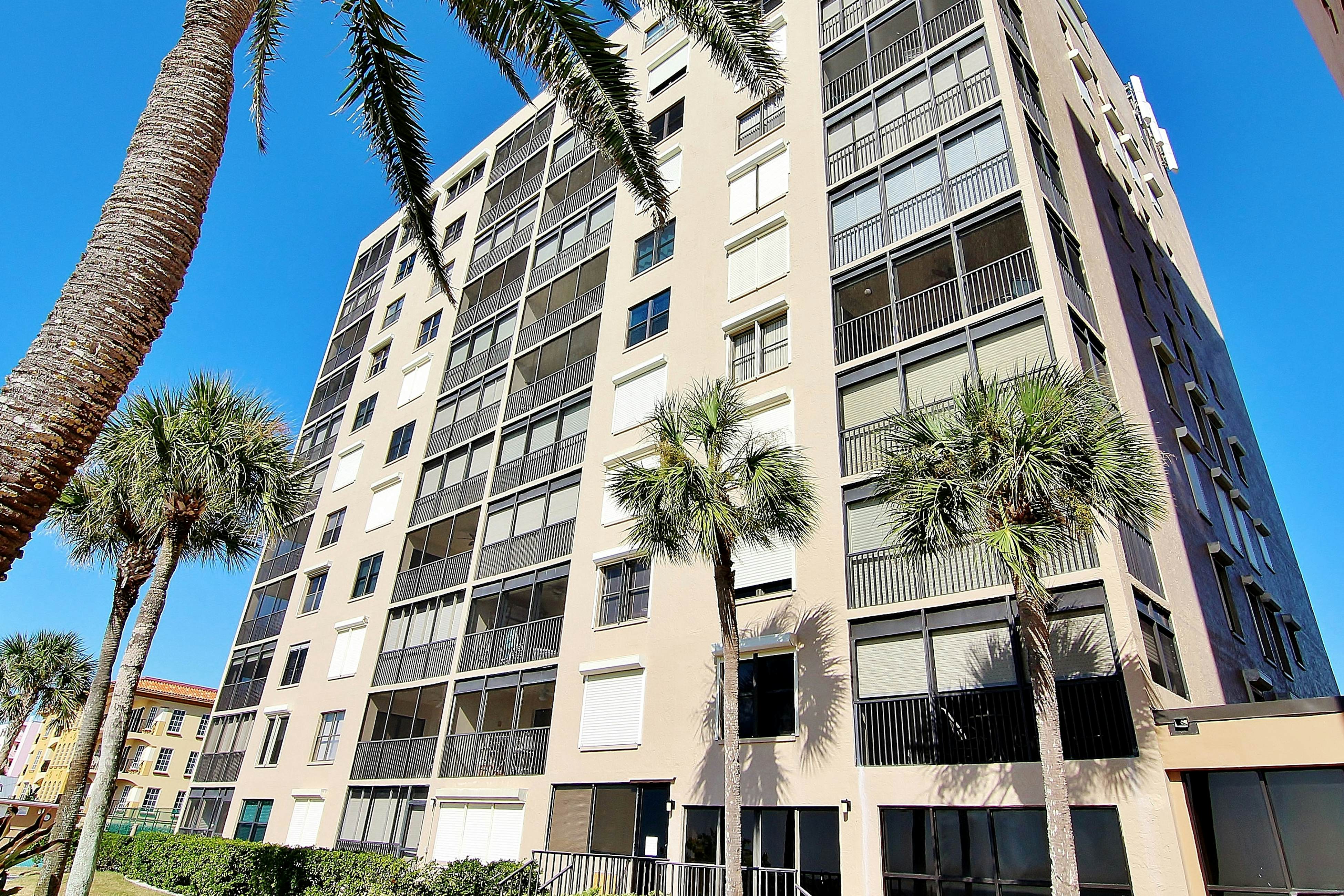 Coastal condo with unbeatable beachfront views - pool & beach access