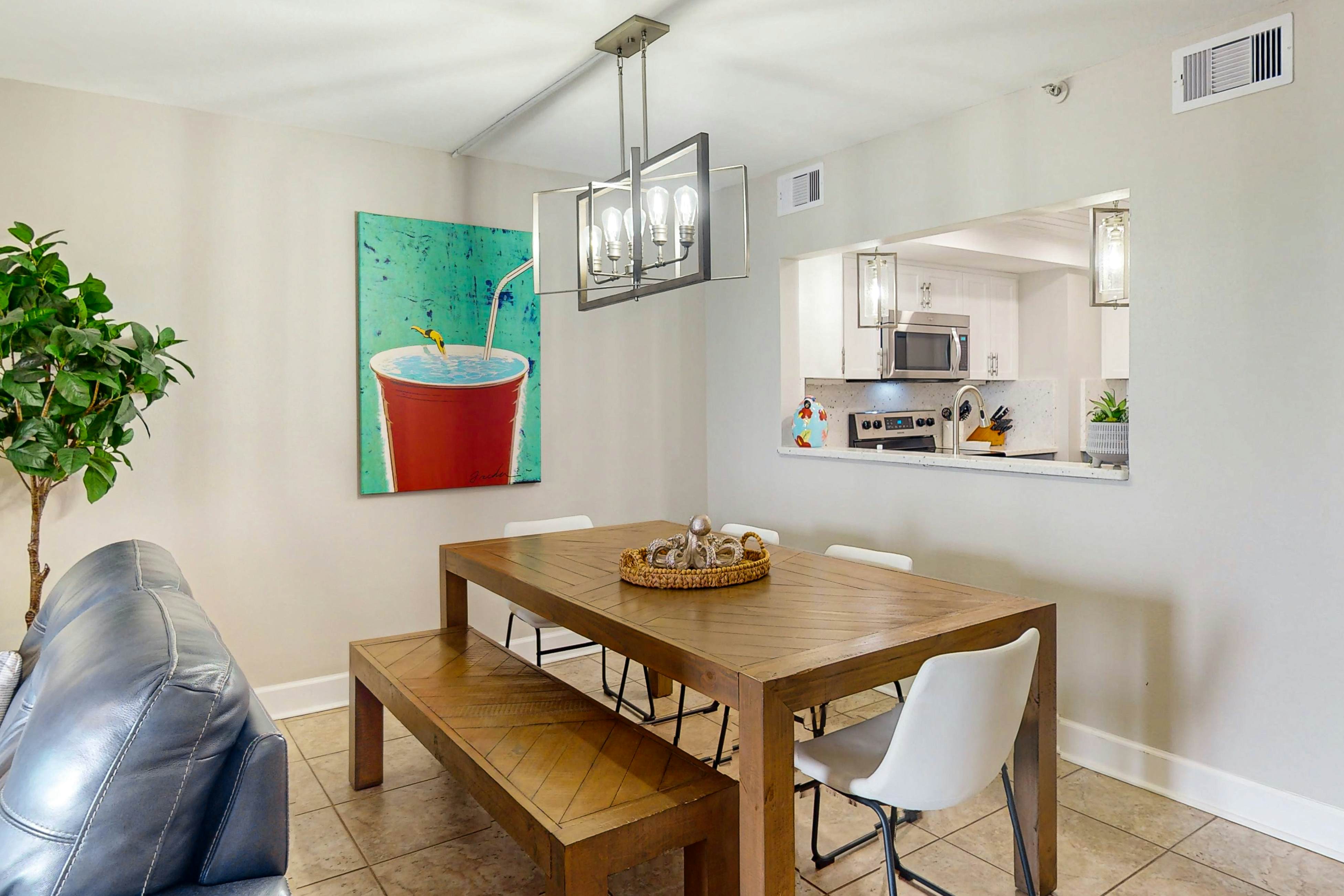 Dog-friendly beachfront condo with pool, hot tub, tennis & AC -snowbird-friendly