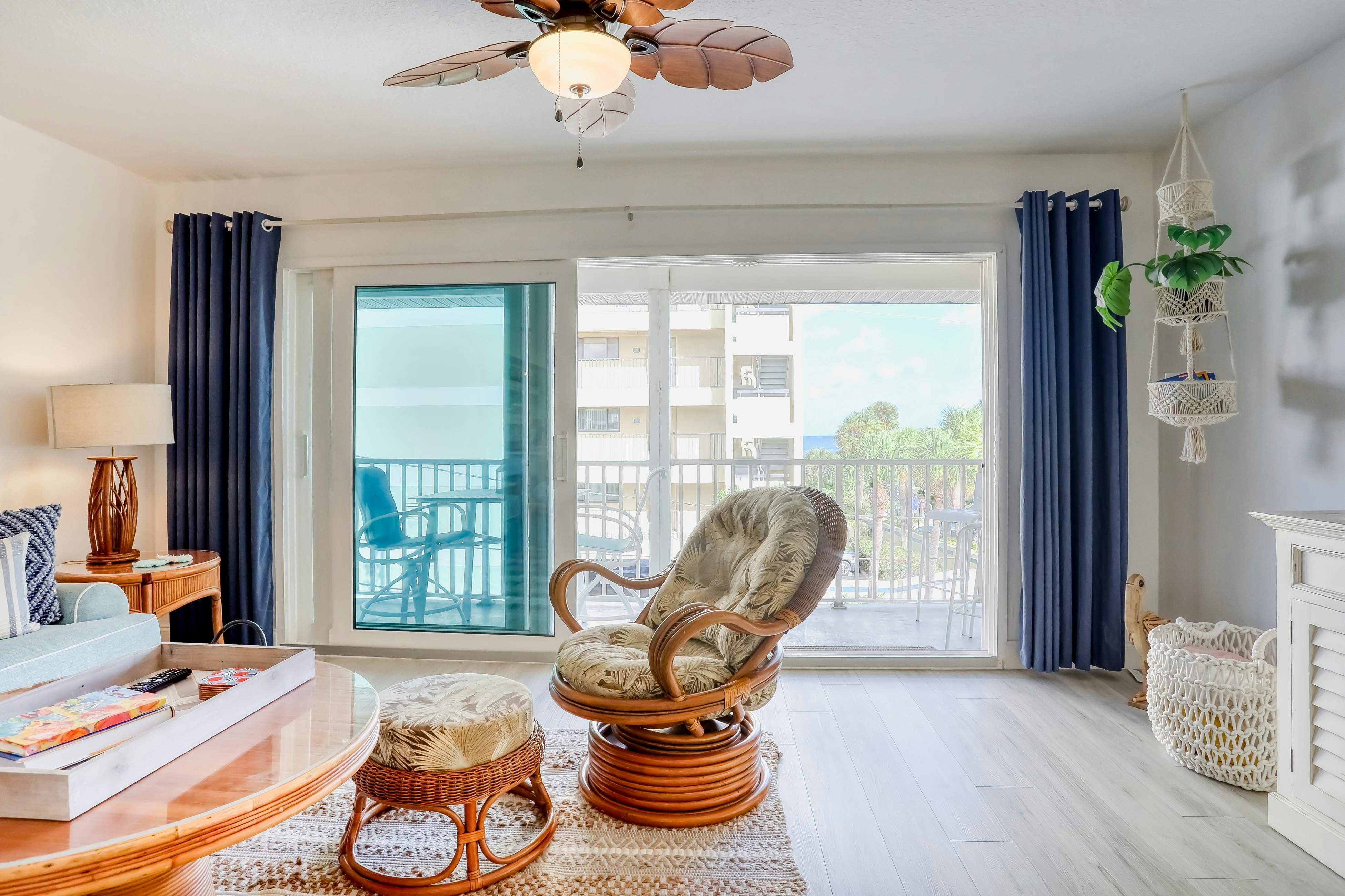 Beautifully Updated Dog Friendly Condo with Heated Pool and Ocean View