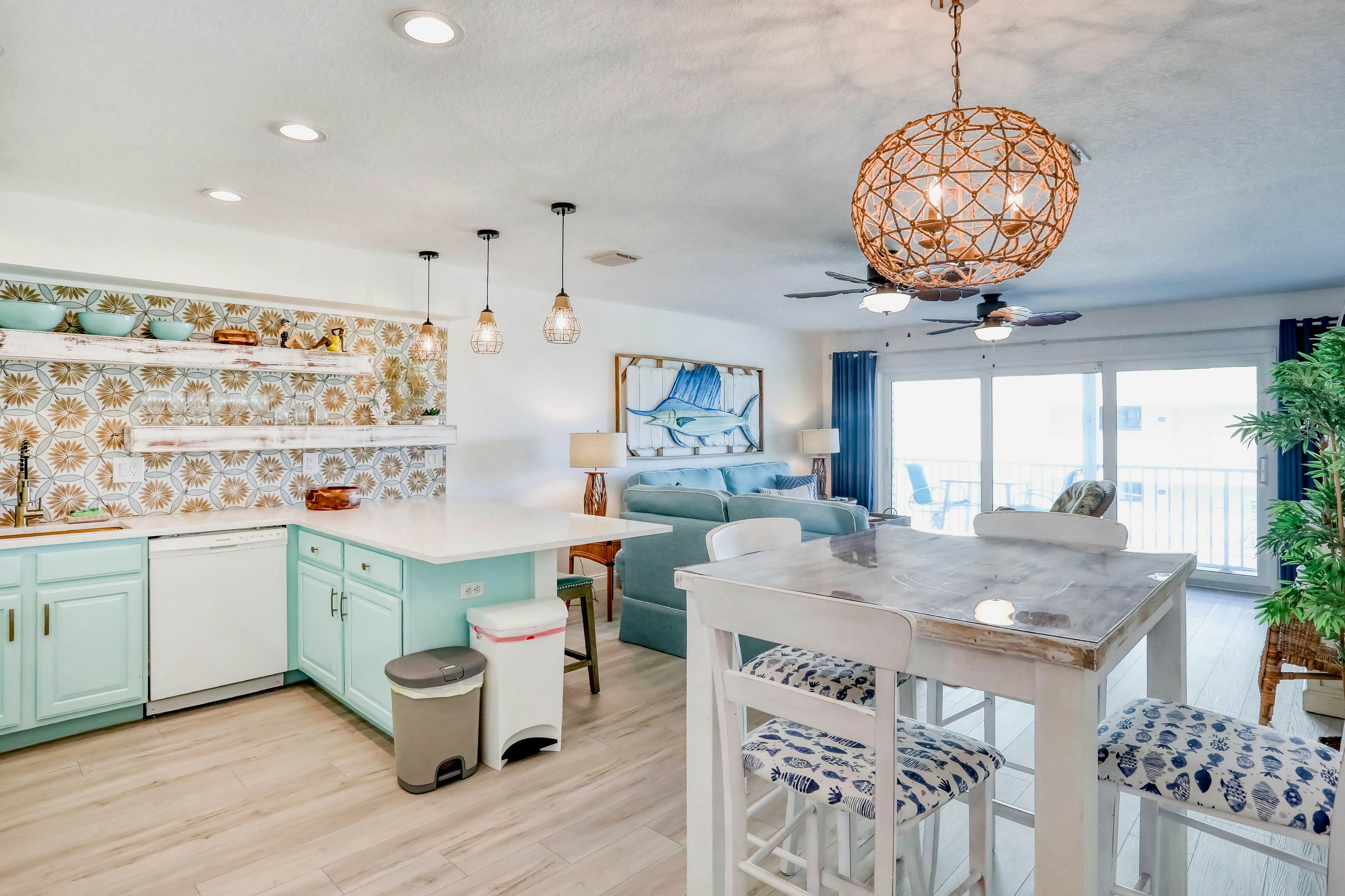 Beautifully Updated Dog Friendly Condo with Heated Pool and Ocean View