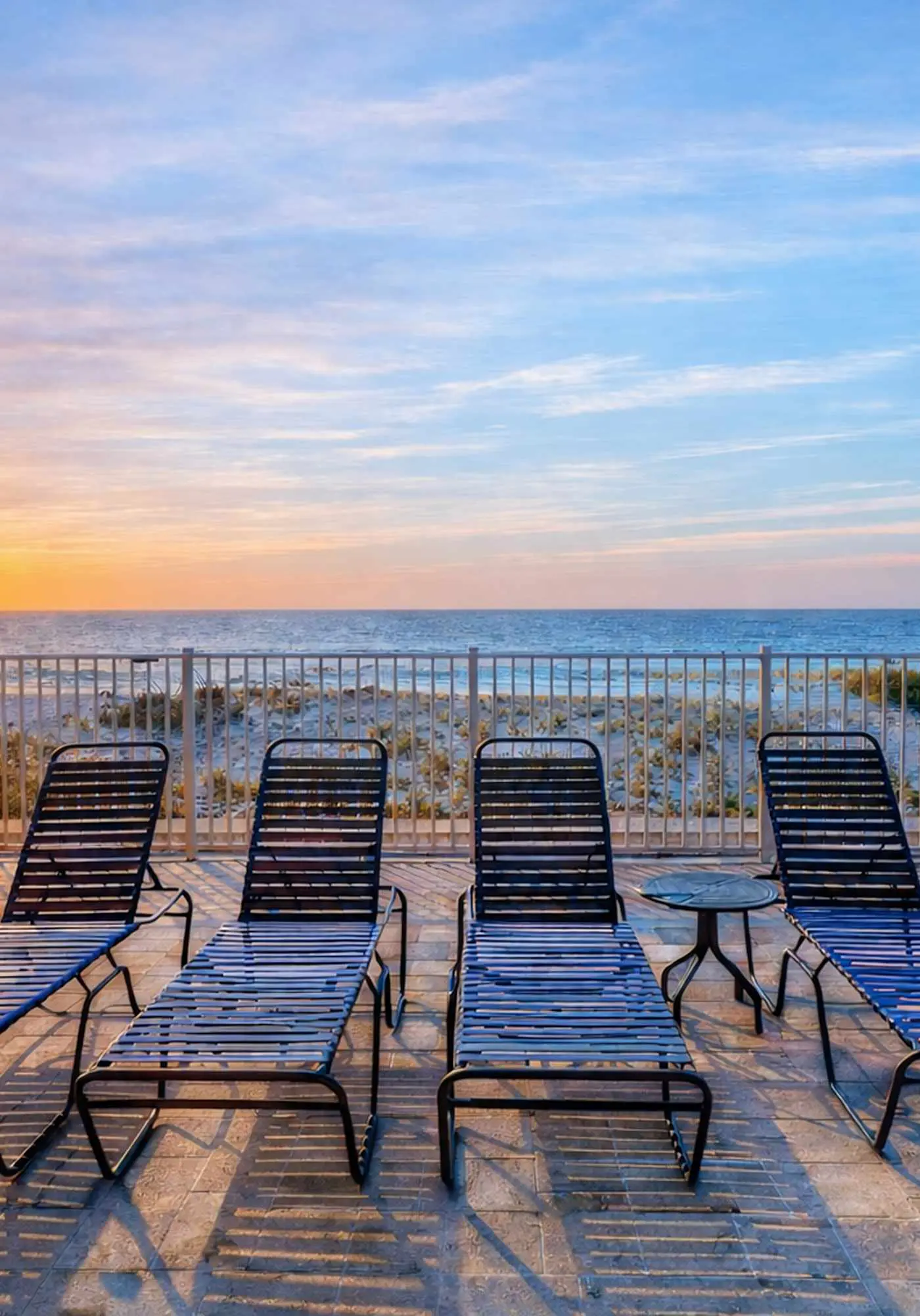 Snowbird friendly beachfront condo with pool tennis and AC dog friendly