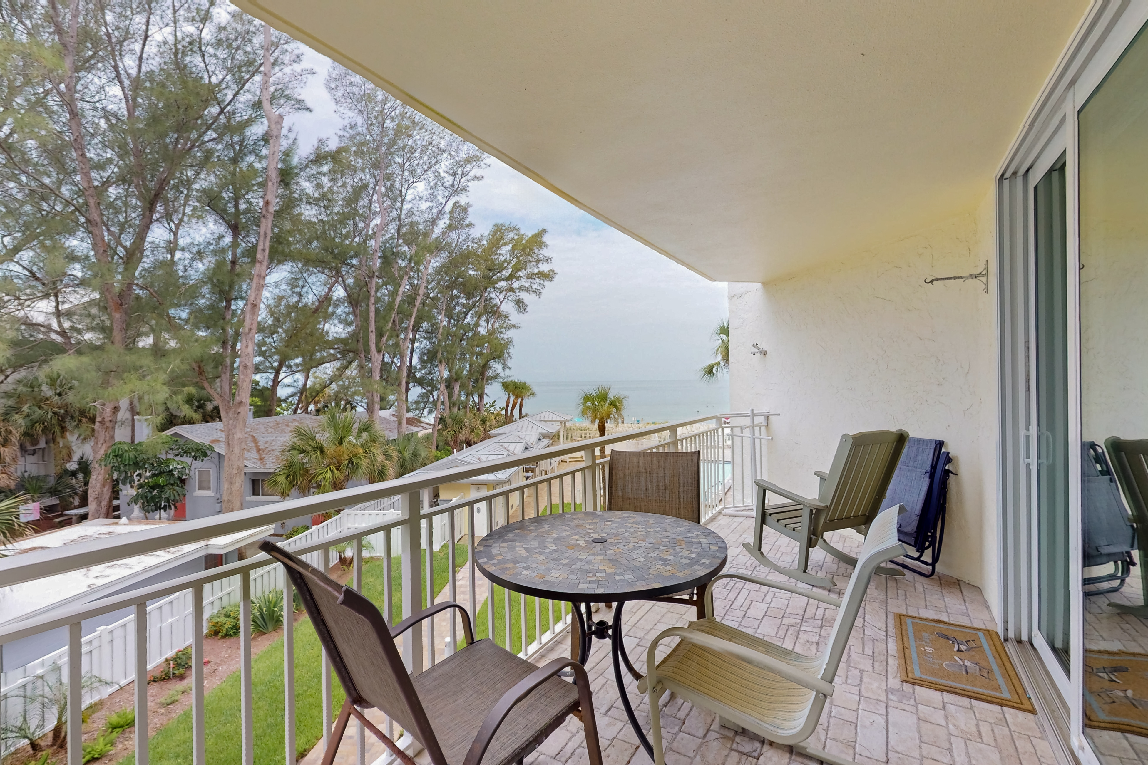 Gulf front steps to the beach snowbird and family friendly pool AC and WIFI