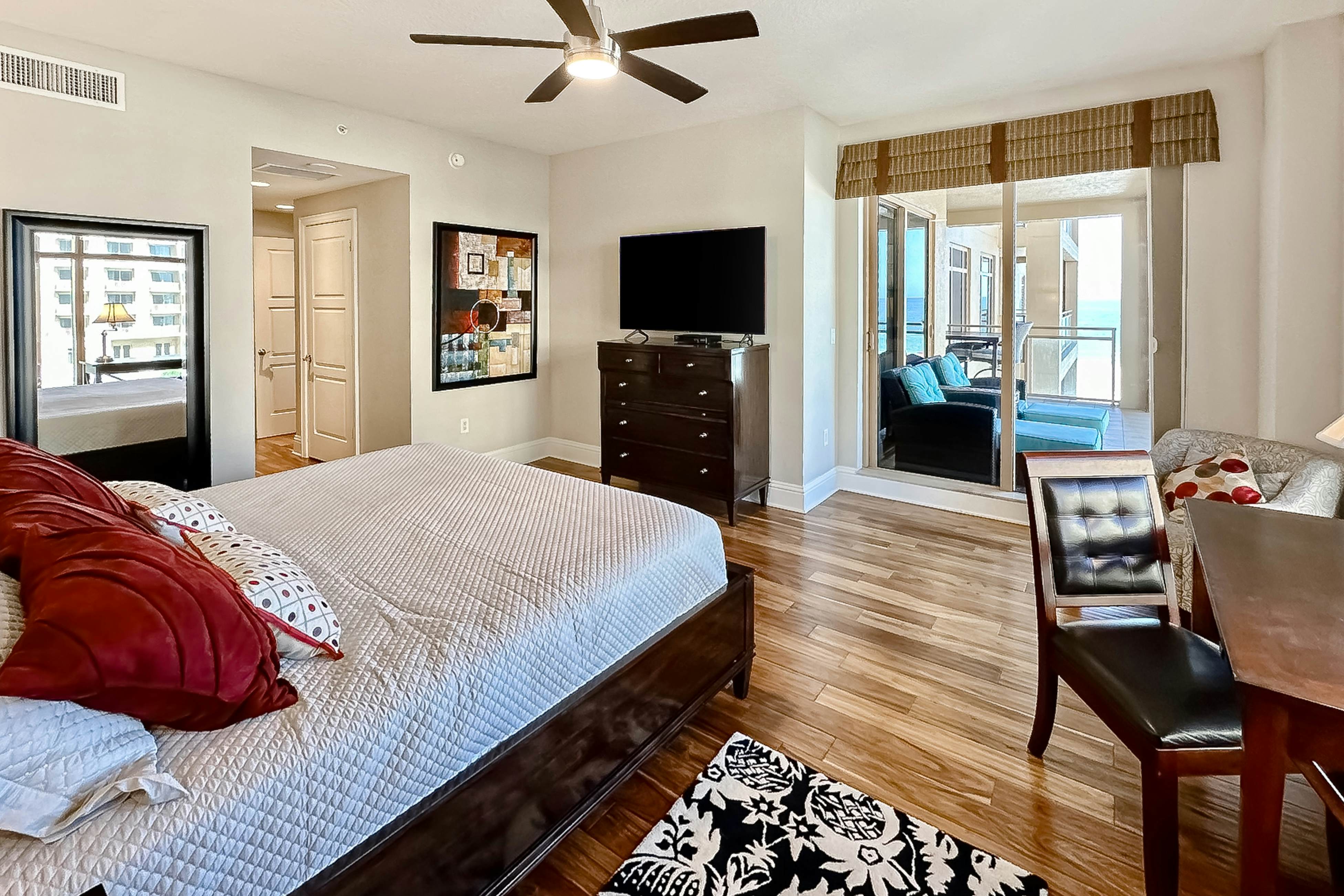 Exclusive Sandpearl Residences condo with Gulf views - heated pool, spa, grills