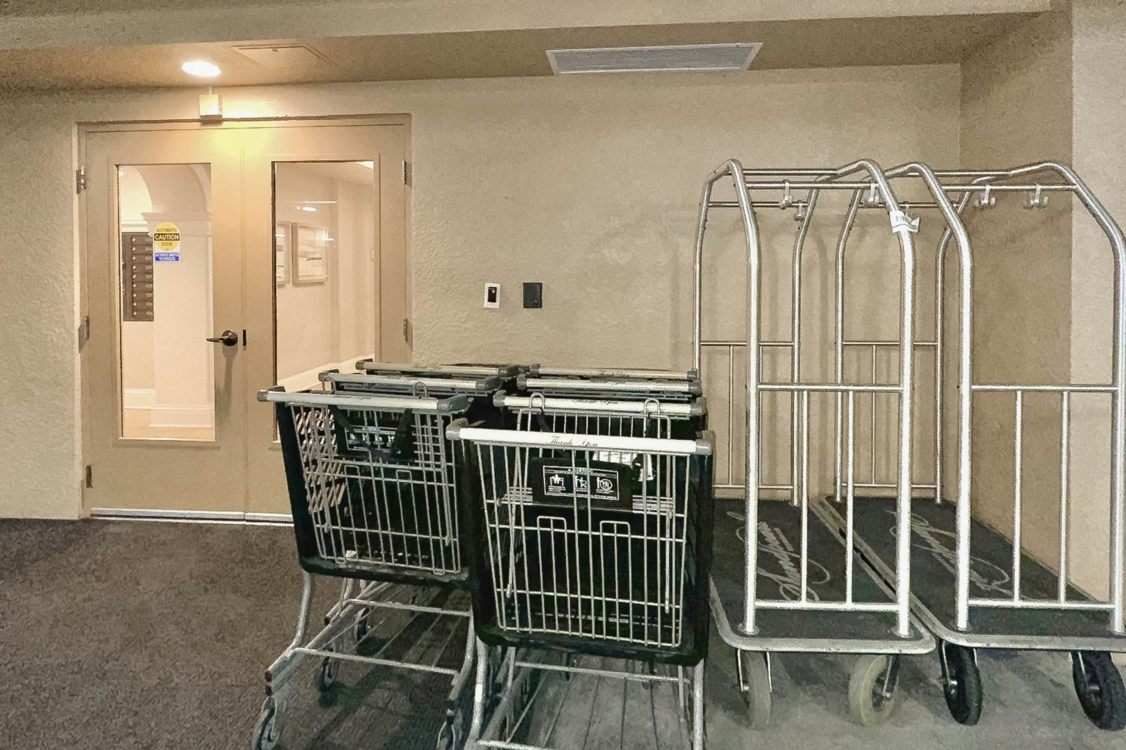 Exclusive Sandpearl Residences condo with Gulf views - heated pool, spa, grills