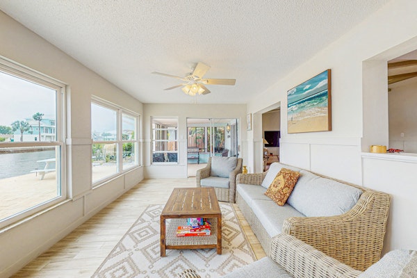 Gulf coast getaway with dock dolphins sunset views family friendly and WD