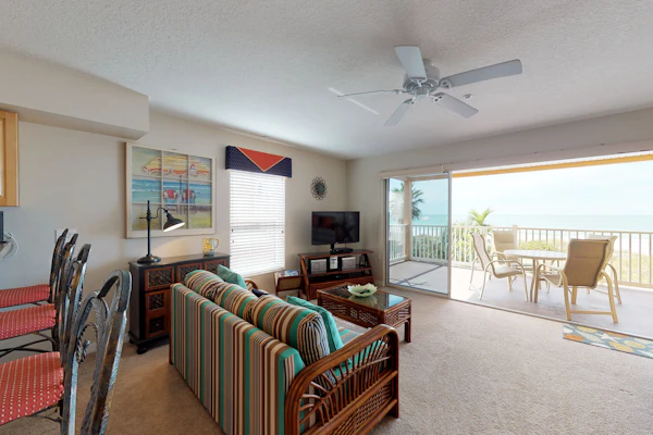 Corner waterfront condo with pool Gulf views and easy beach access