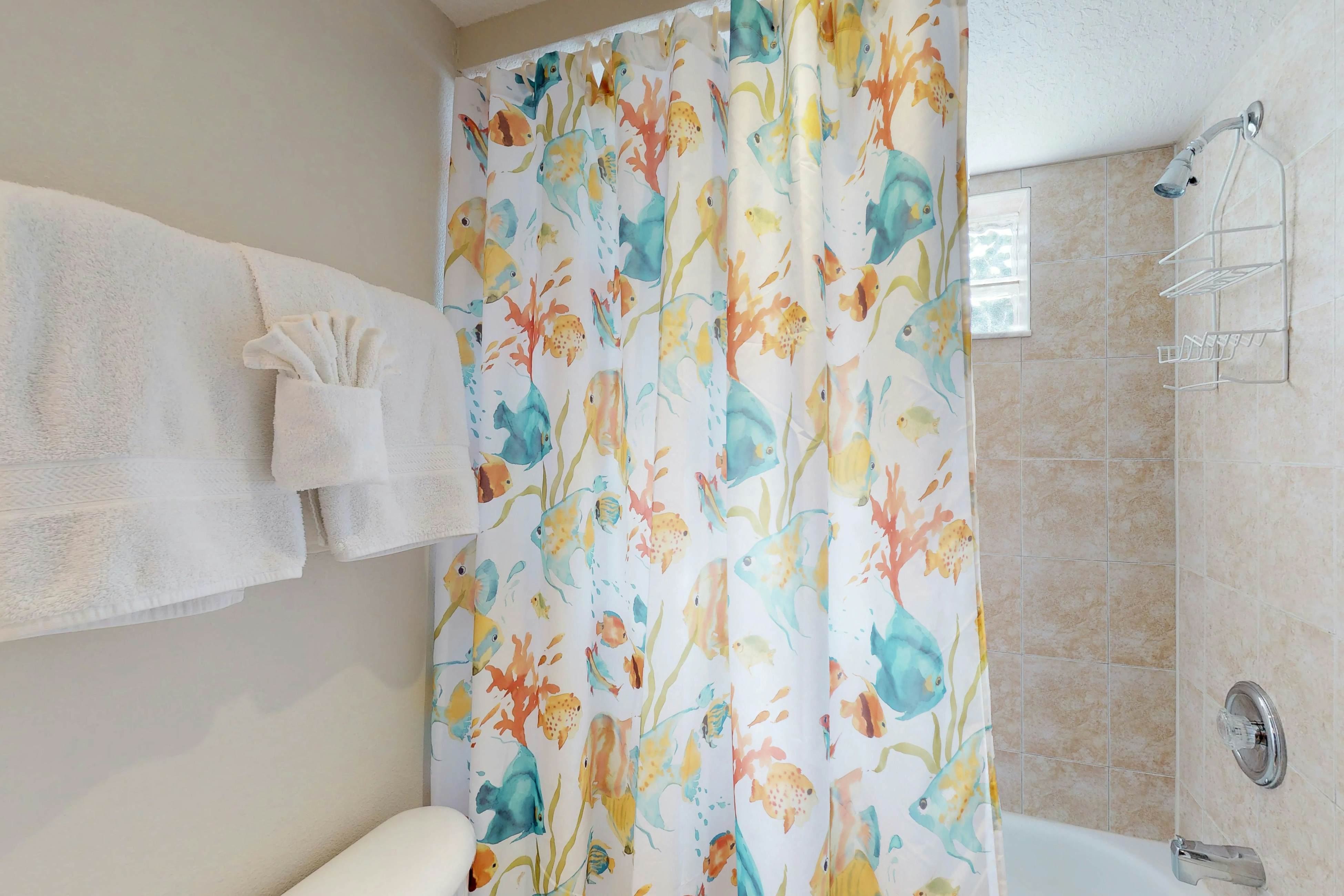 Corner waterfront condo with pool, Gulf views & easy beach access