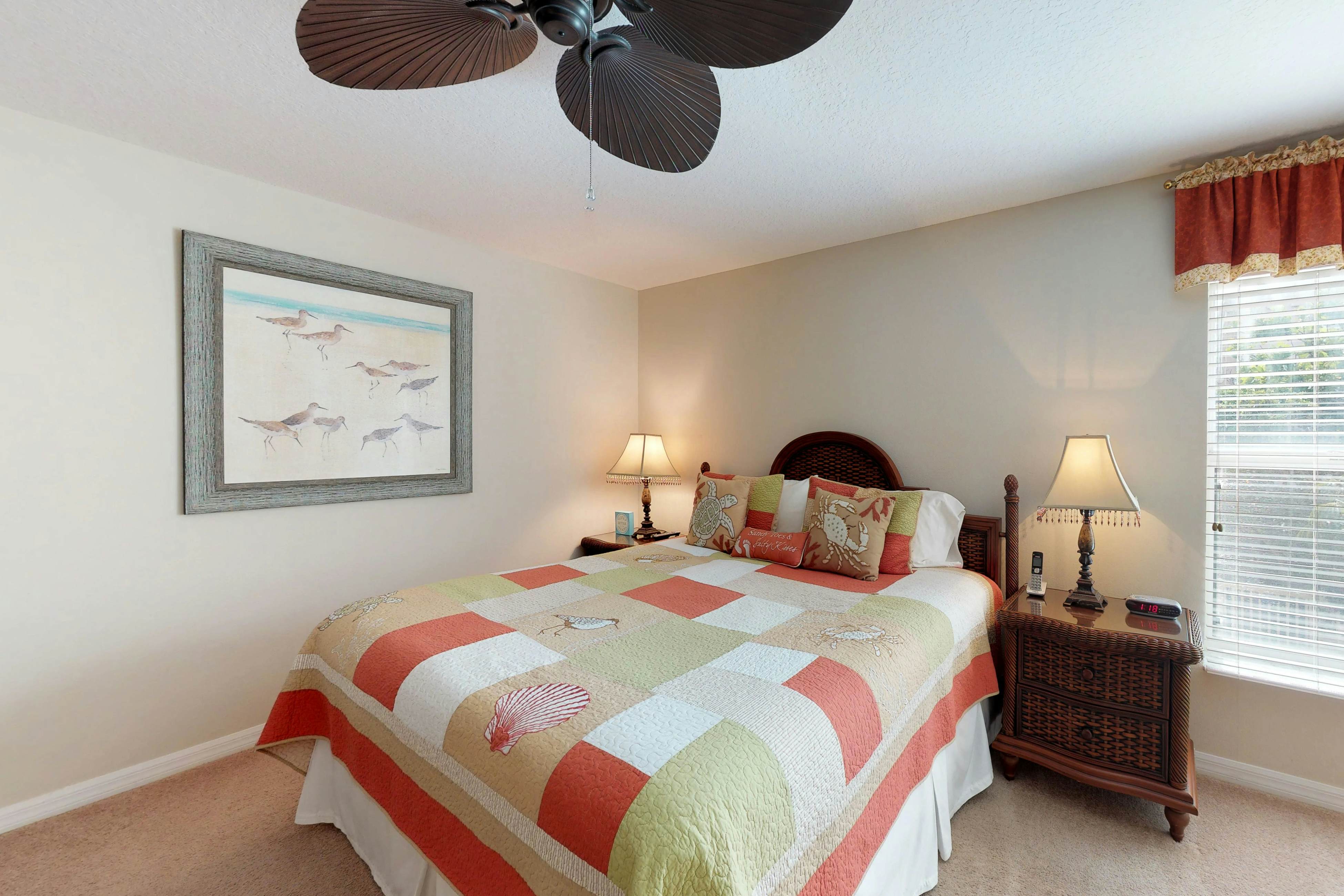 Corner waterfront condo with pool, Gulf views & easy beach access