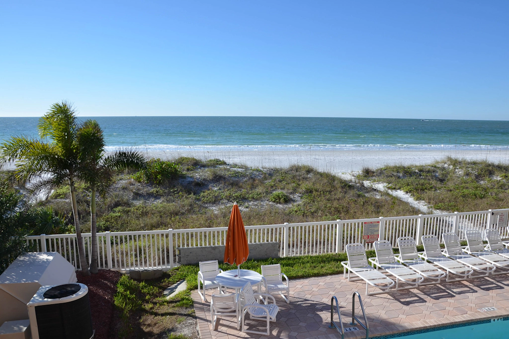 Corner waterfront condo with pool Gulf views and easy beach access