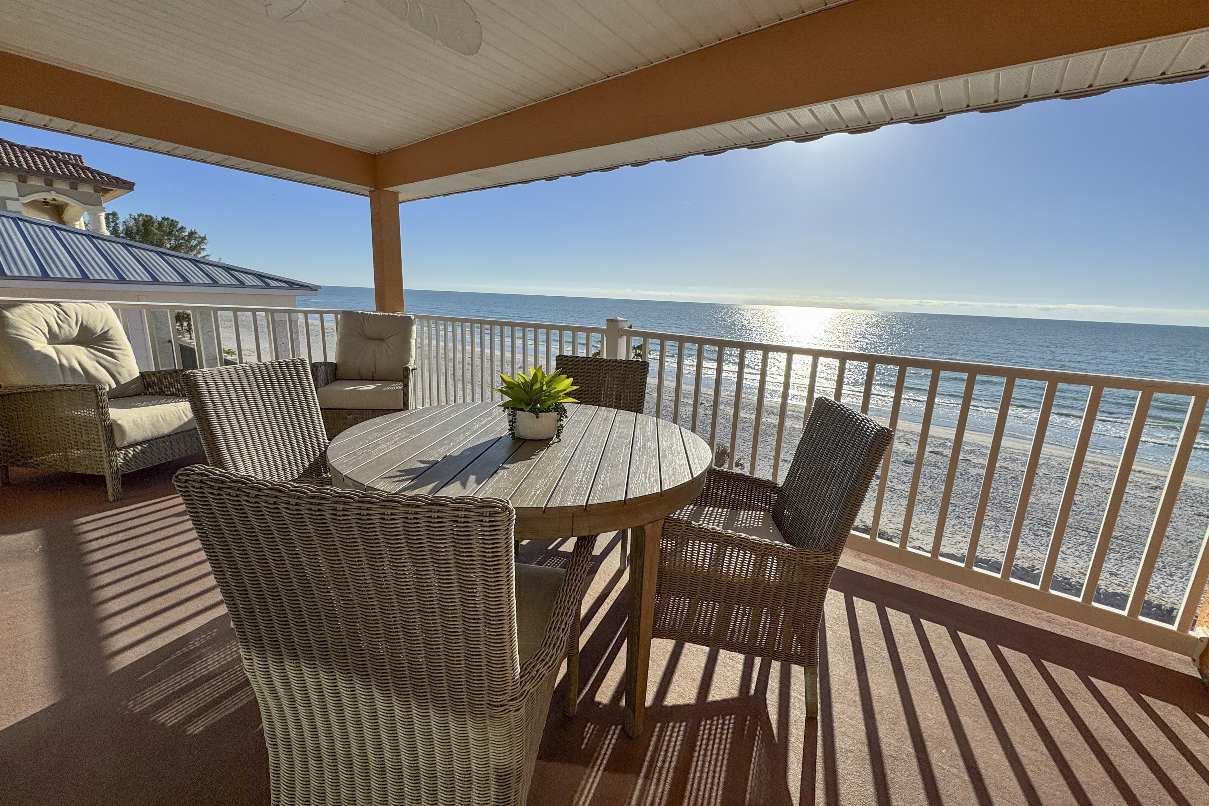 Gulf front condo with amazing water views steps to the beach