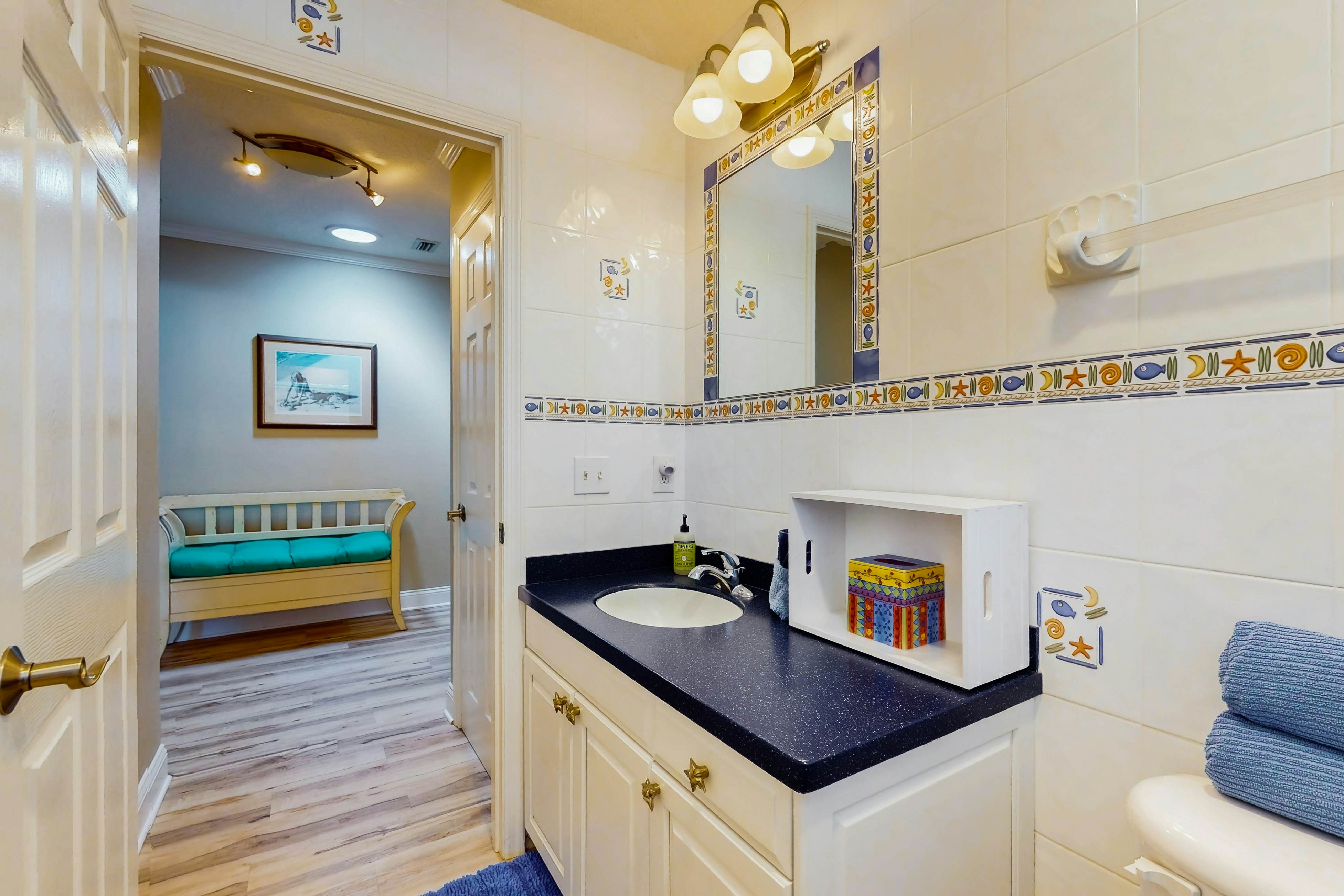 Gulf-front condo with amazing water views - steps to the beach