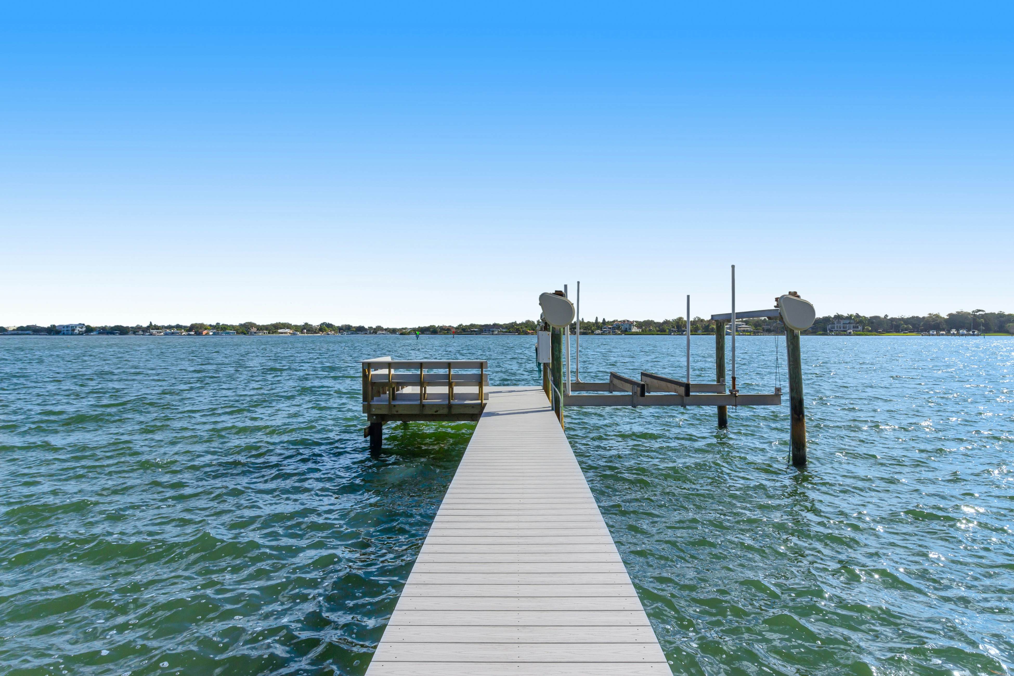 Waterfront home with deck, garden, WiFi & central AC - dog-friendly