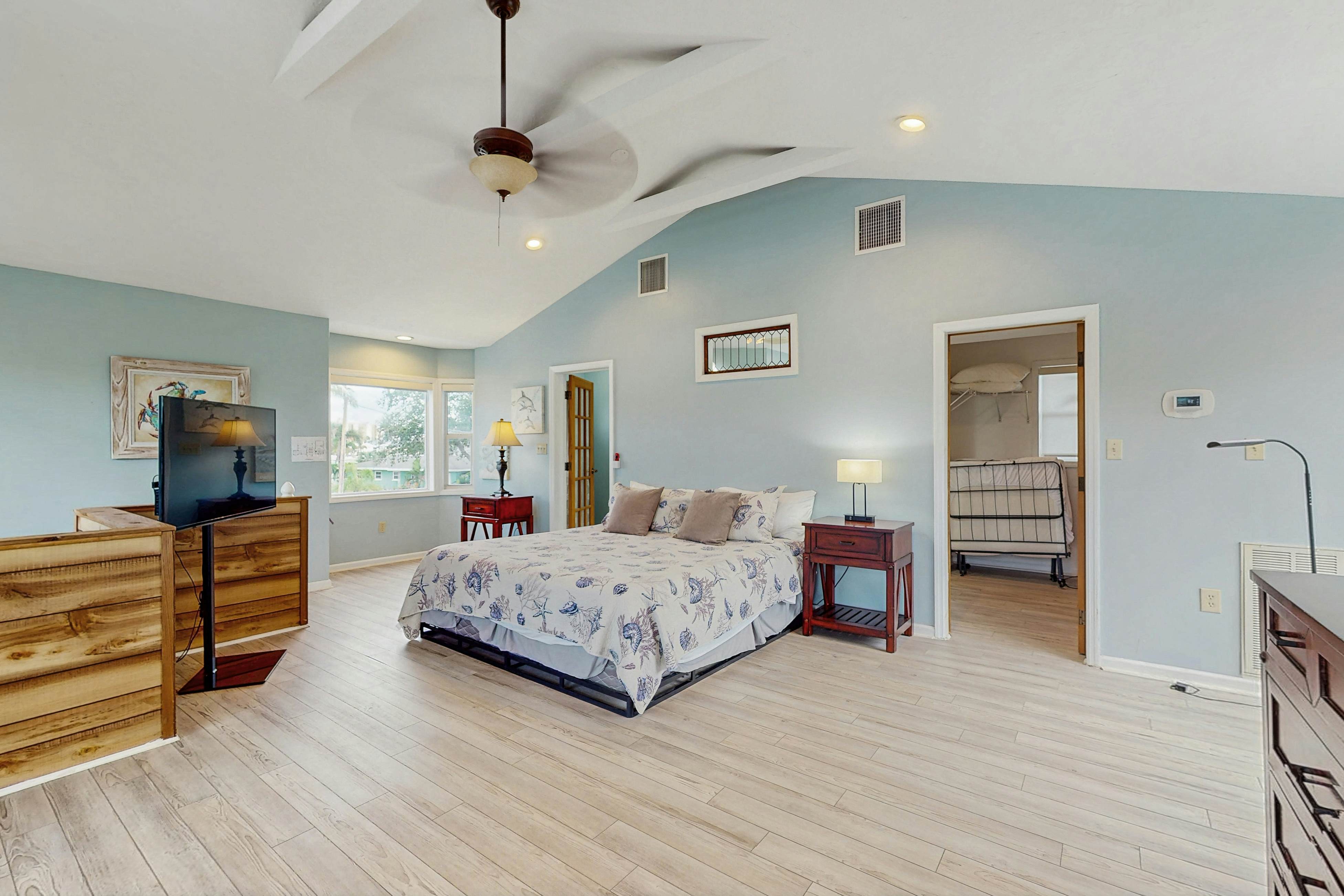 Waterfront home with private pool, deck & patio - 1/2 mile to the beach