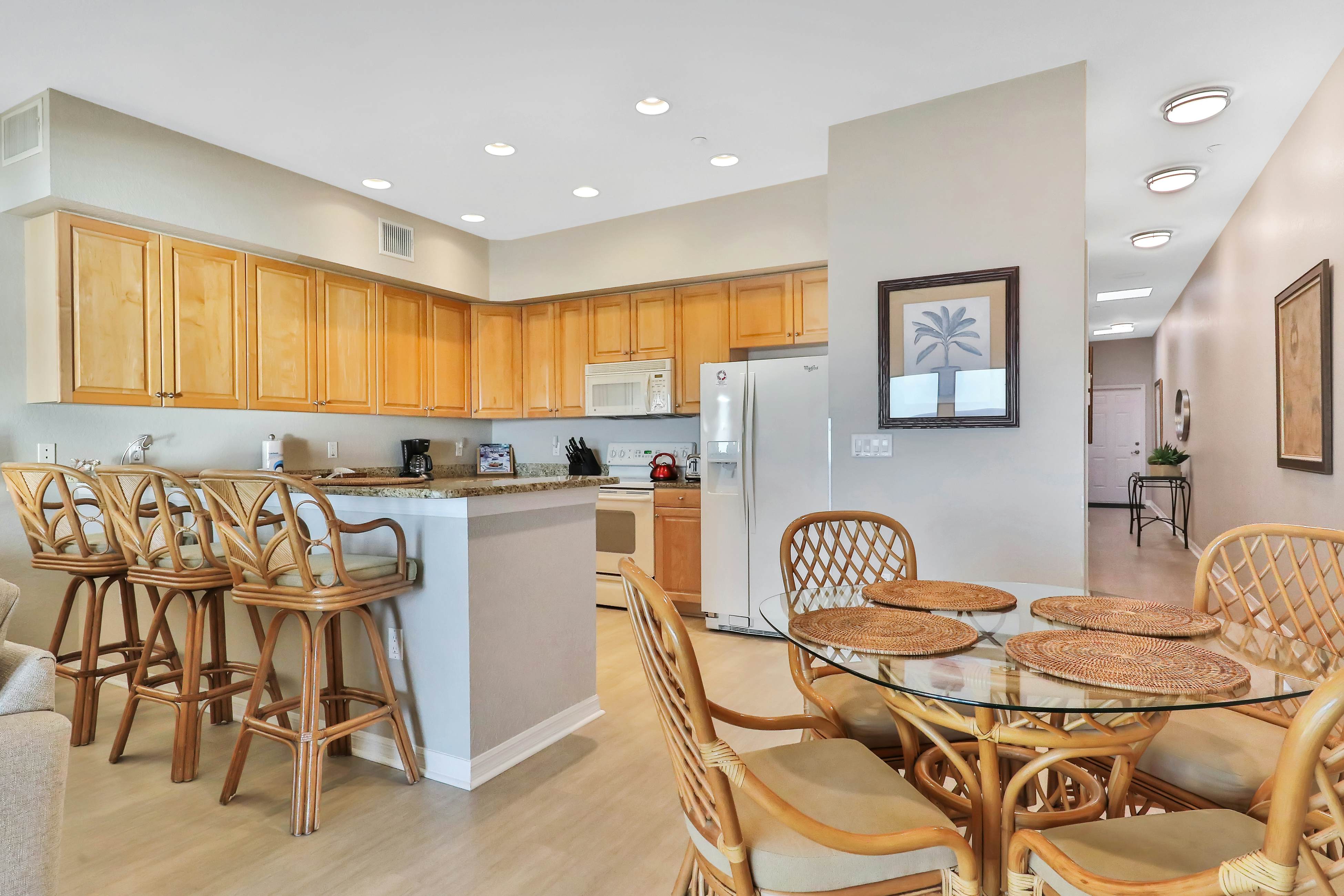 Beachfront condo with pool, hot tub & Gulf views from the balcony