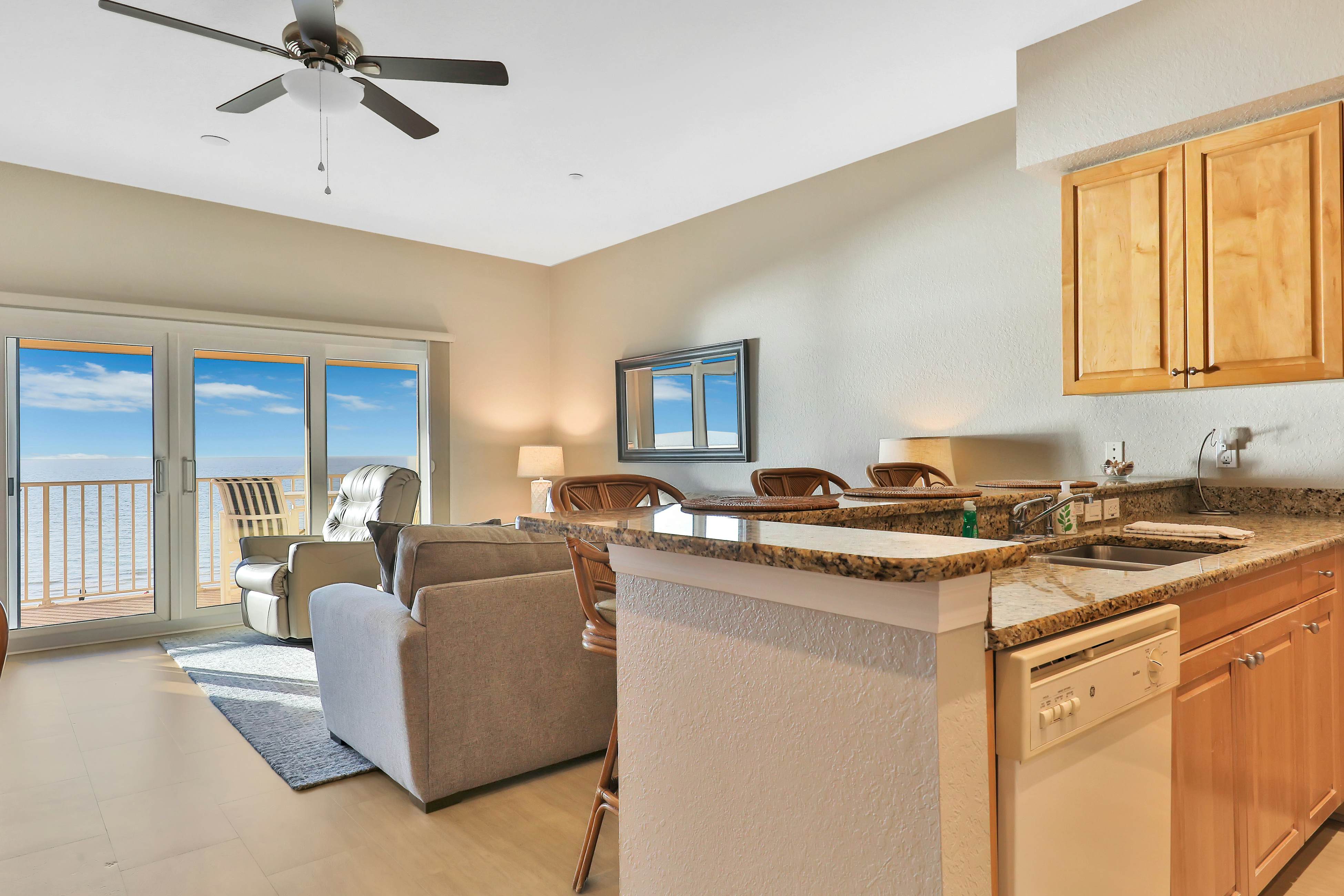 Beachfront condo with pool, hot tub & Gulf views from the balcony