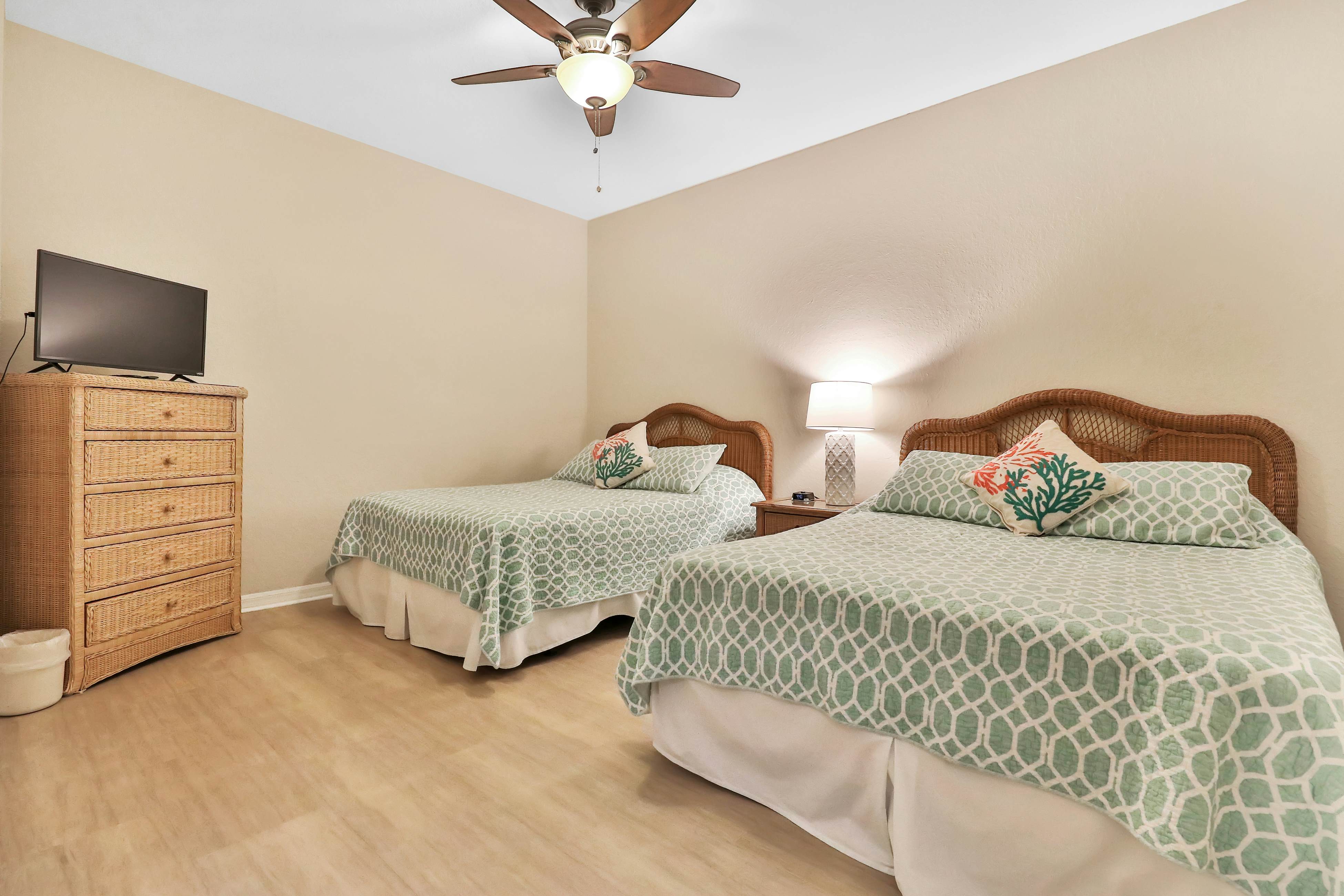 Beachfront condo with pool, hot tub & Gulf views from the balcony