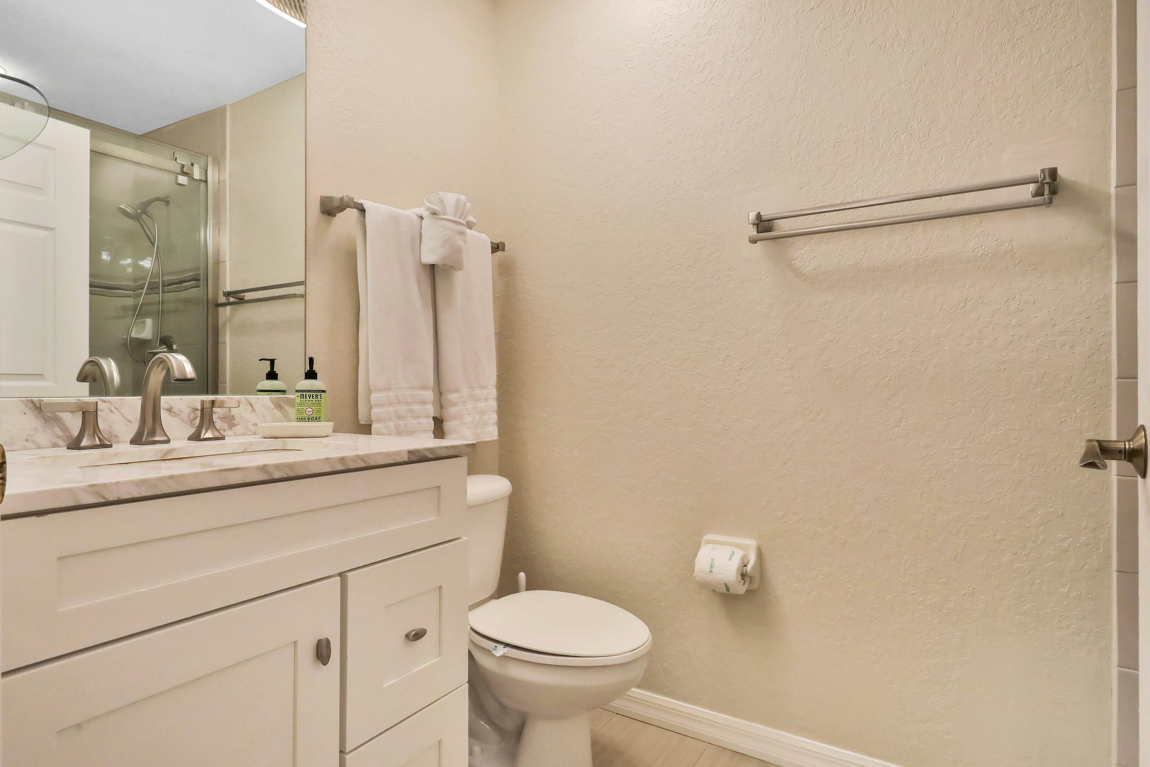 Beachfront condo with pool, hot tub & Gulf views from the balcony