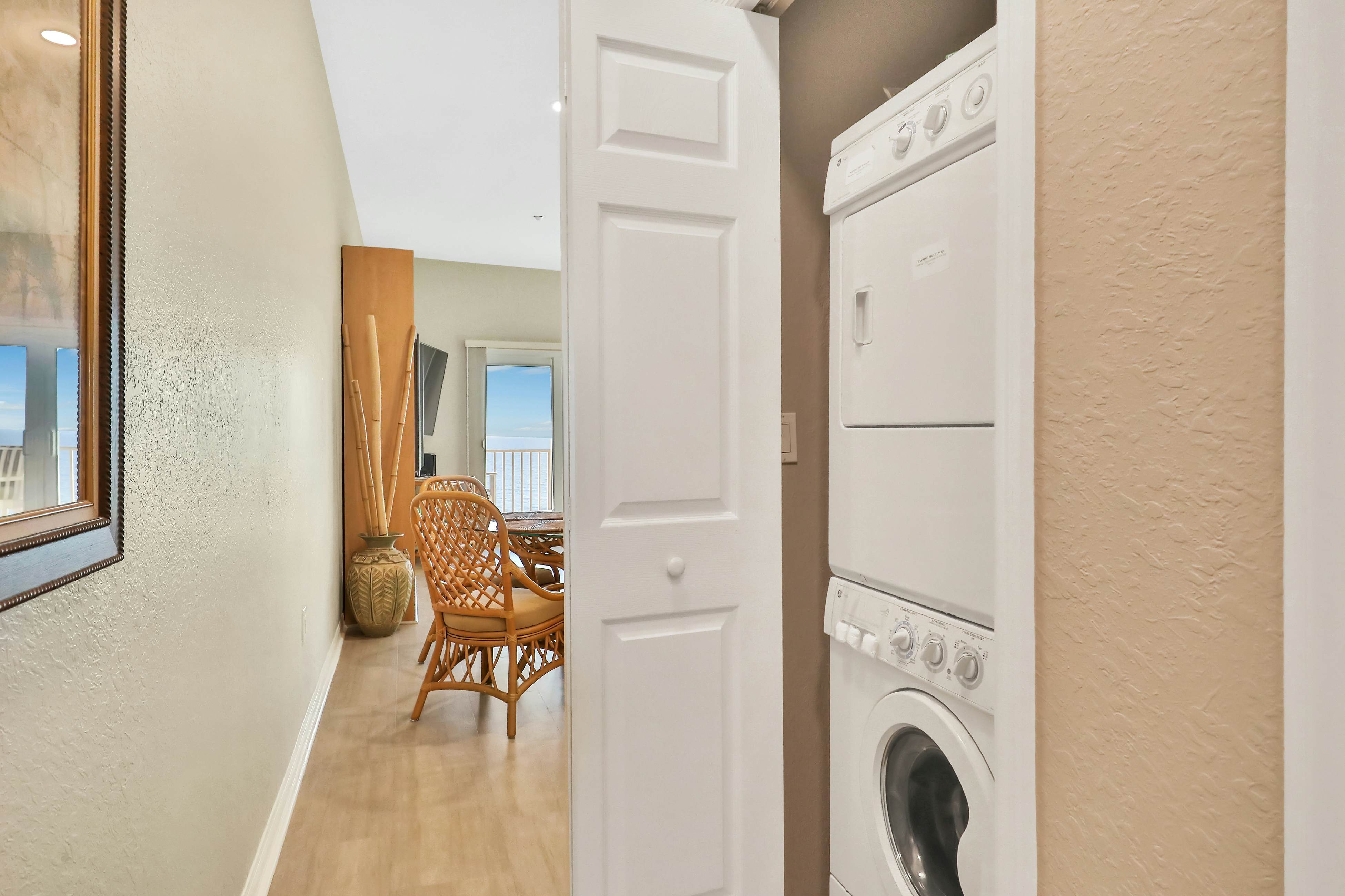 Beachfront condo with pool, hot tub & Gulf views from the balcony