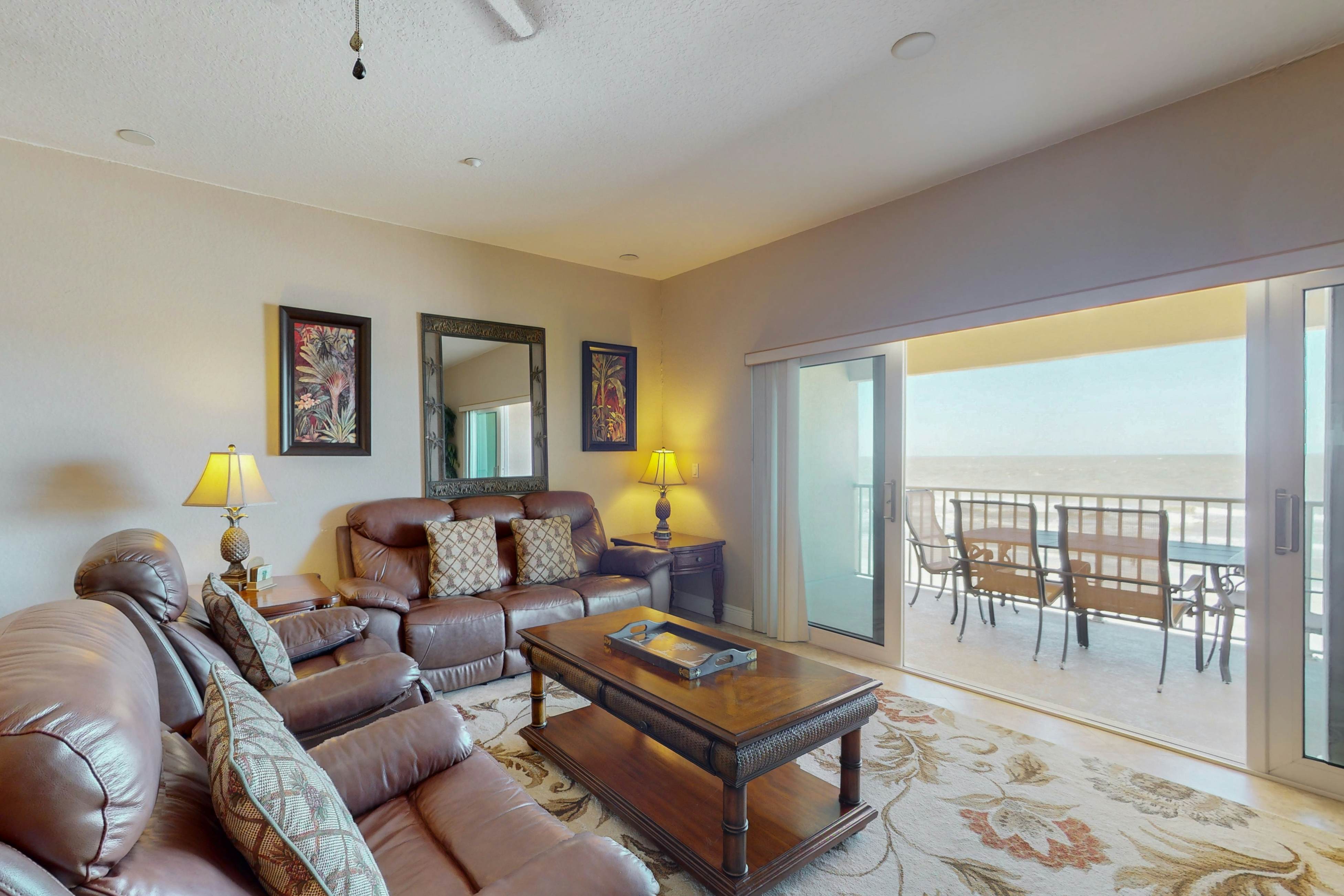 Welcoming Gulf-front condo with pool & hot tub - direct beach access