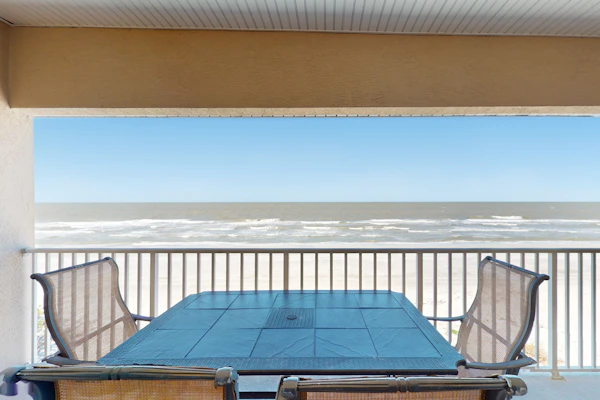 Welcoming Gulf front condo with pool and hot tub direct beach access