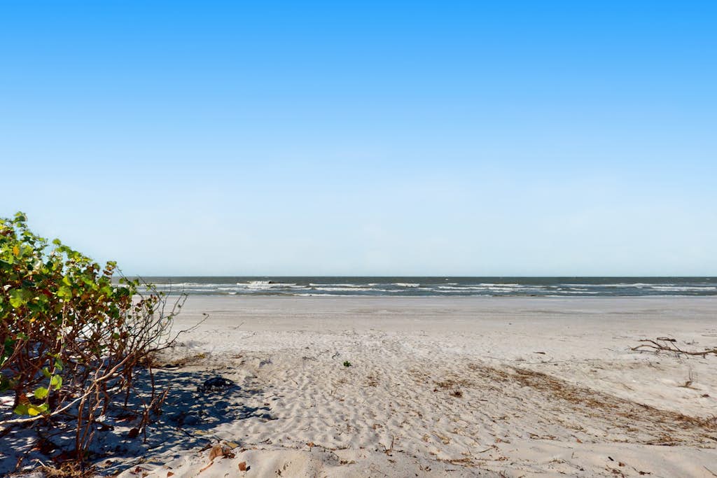 Welcoming Gulf front condo with pool and hot tub direct beach access