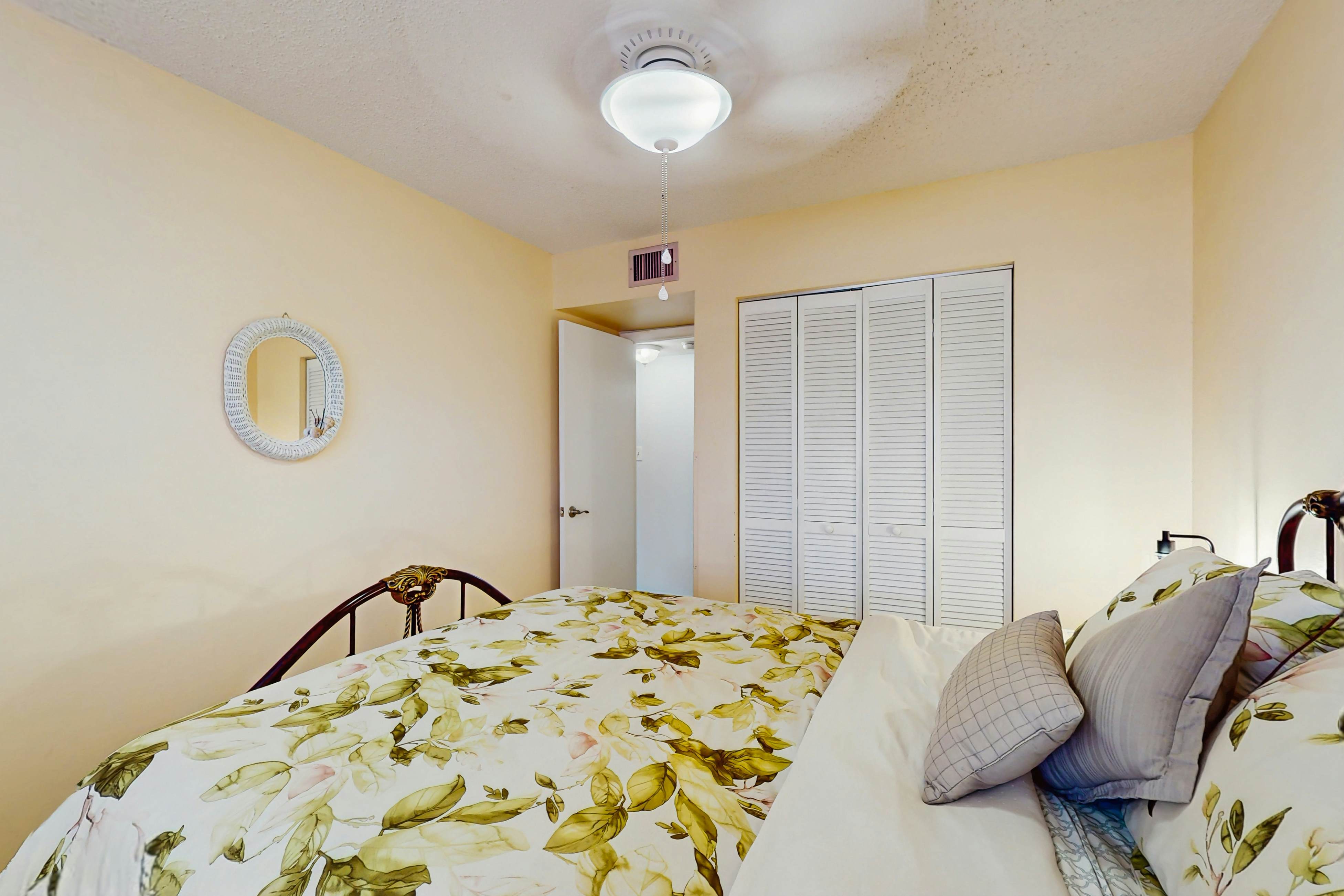 Waterfront condo with updated amenities, heated pool, hot tub, & tennis