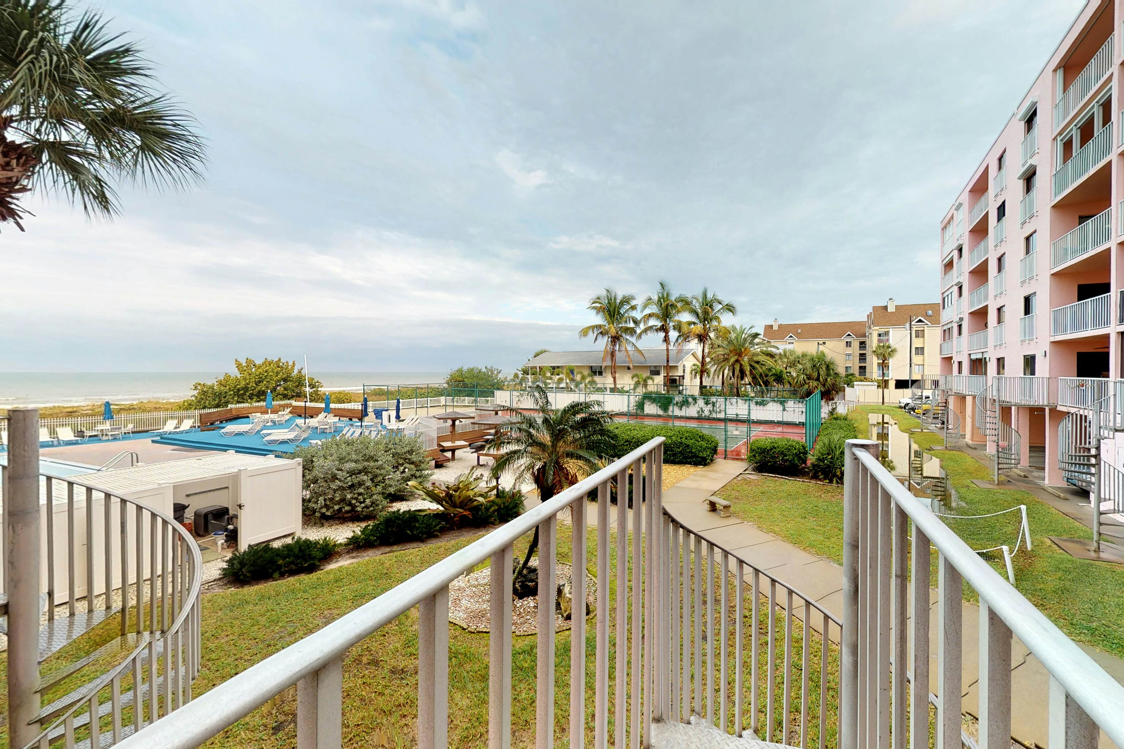 Waterfront condo with updated amenities, heated pool, hot tub, & tennis