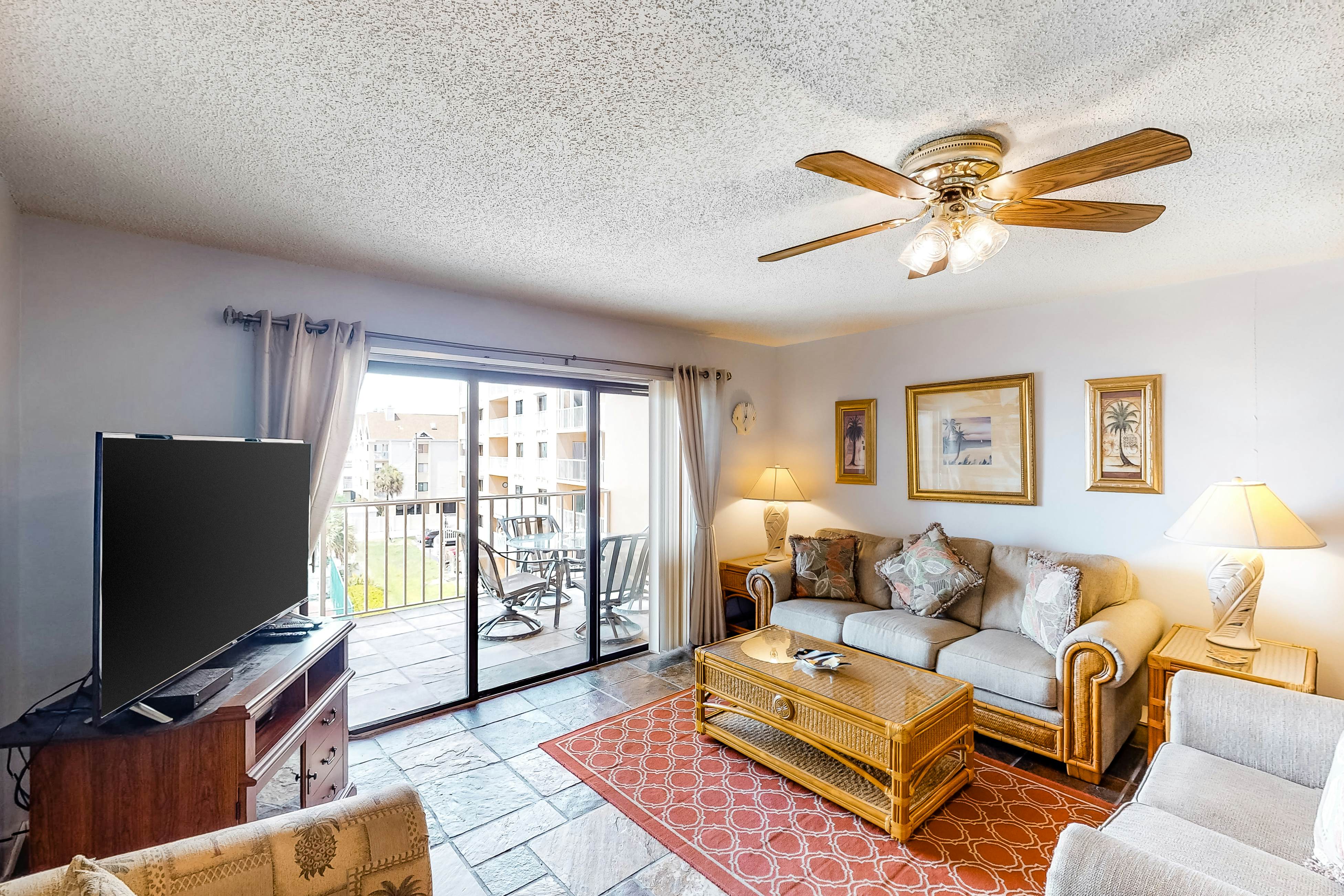 Waterfront condo with pool, hot tub, tennis, & beach access