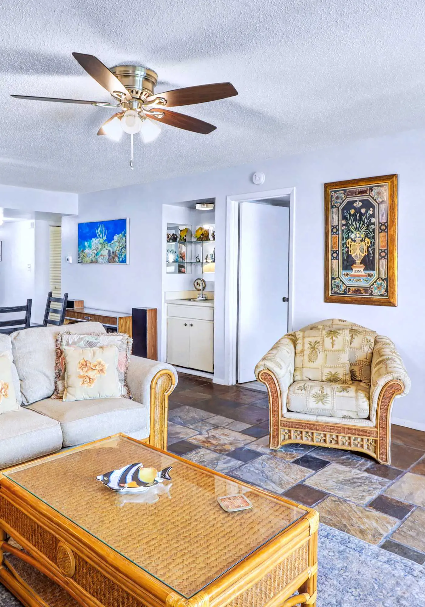 Waterfront condo with pool hot tub tennis and beach access